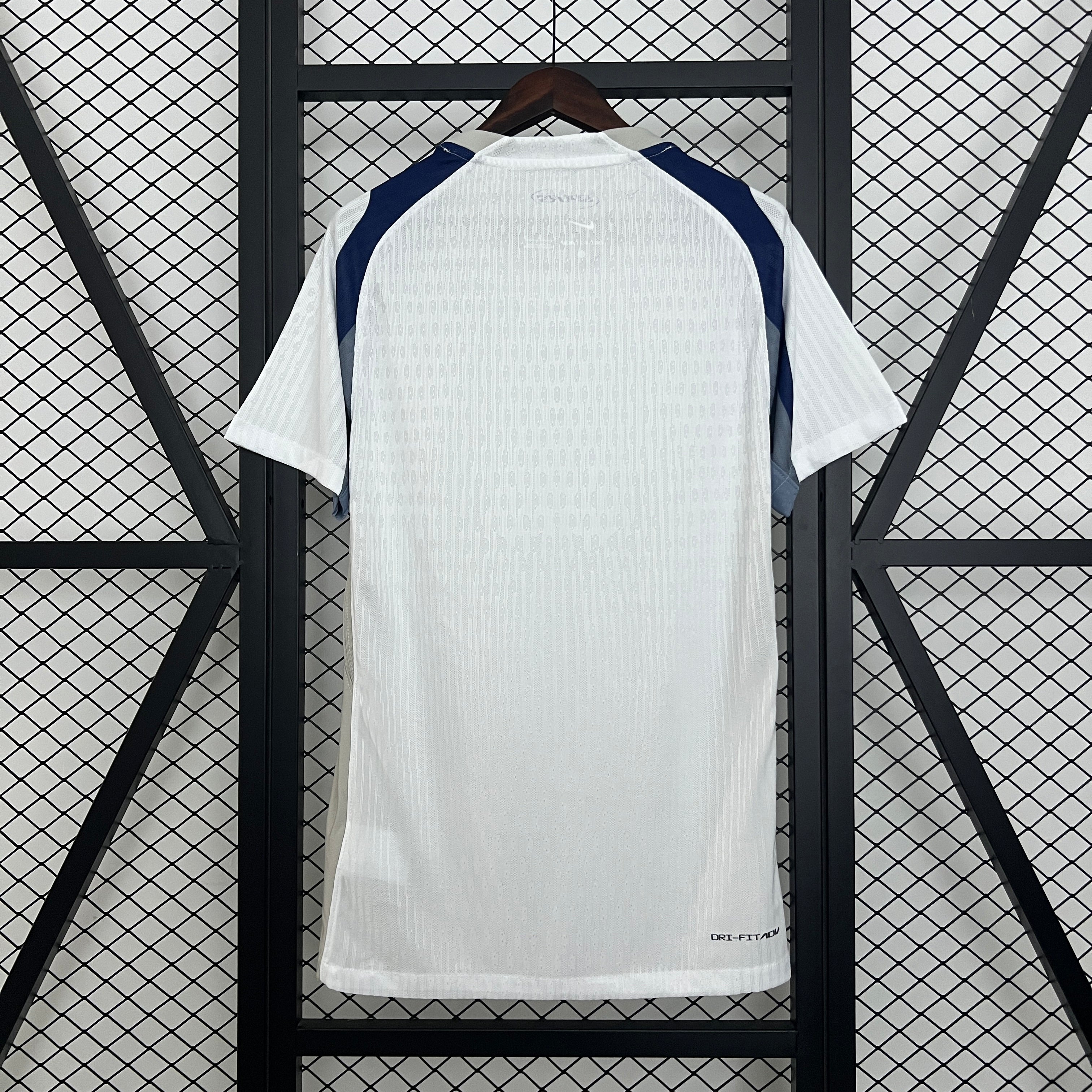 Tottenham Hotspur pre-match jersey. Season 24/25