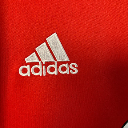 Benfica home jersey. Season 02/03