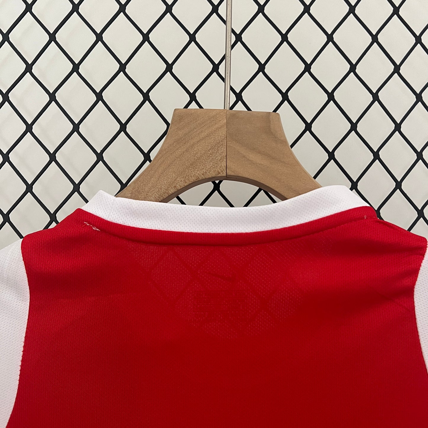 Arsenal home kids set. Season 02/03