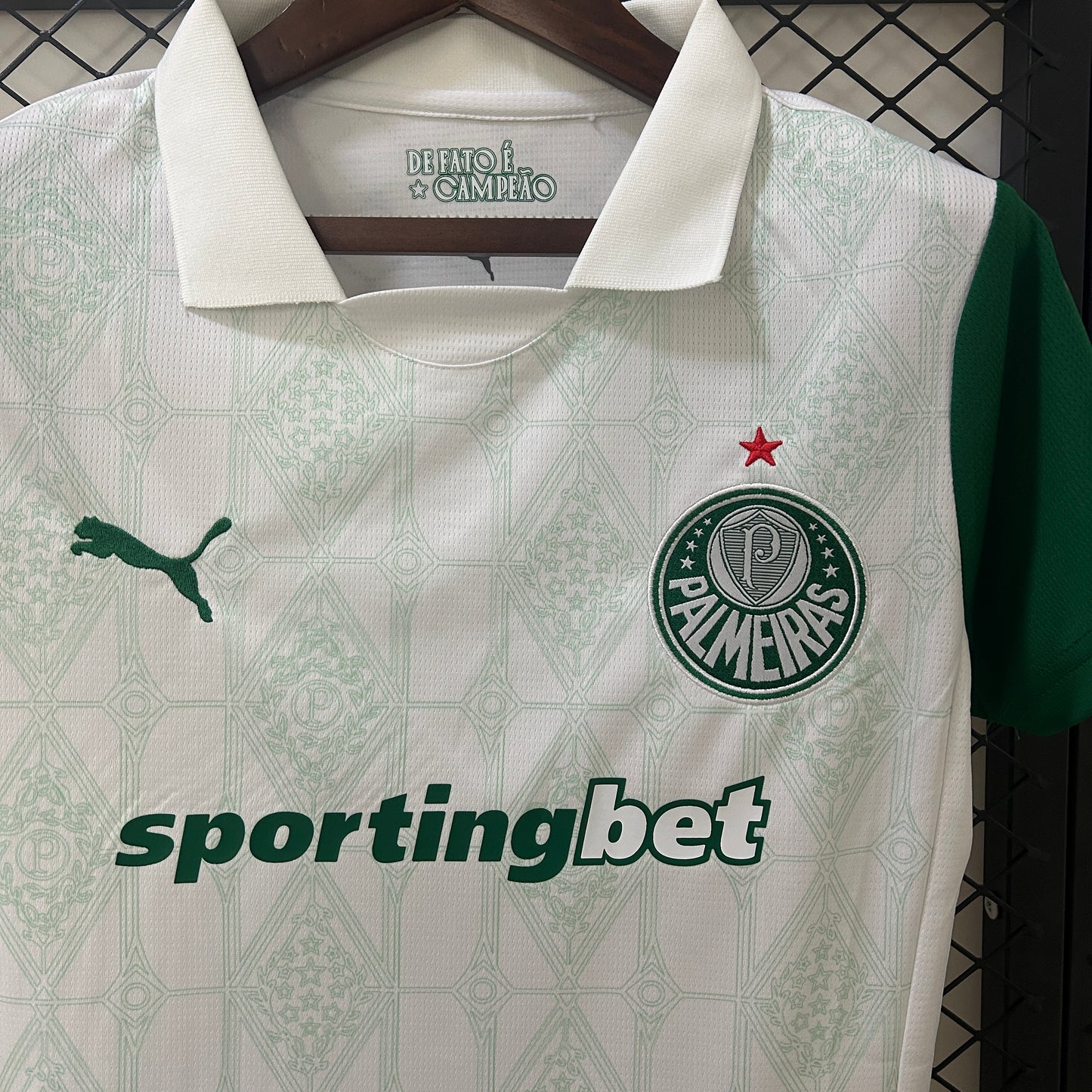 Palmeiras away jersey for women. Season 24/25