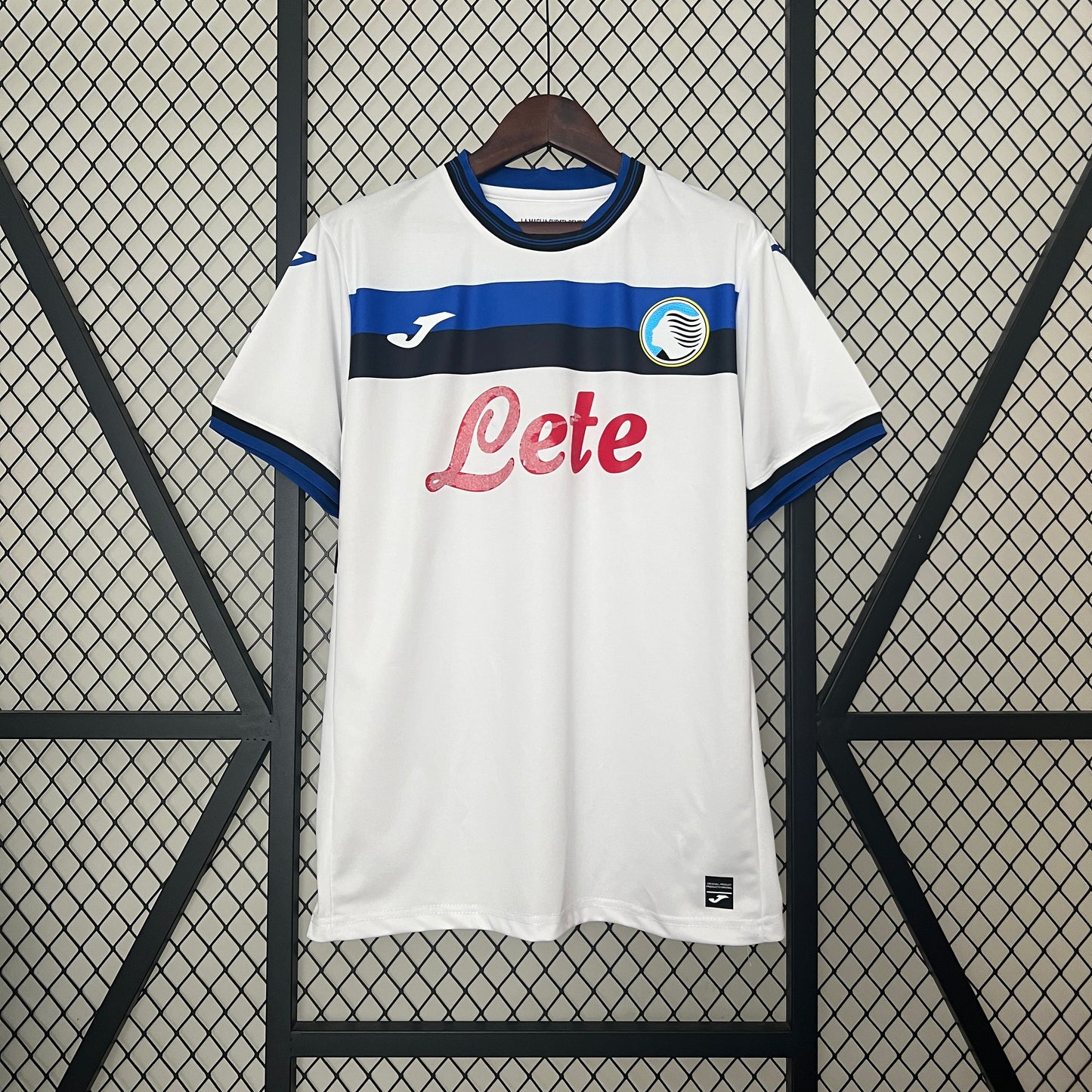Atalanta away jersey. Season 24/25