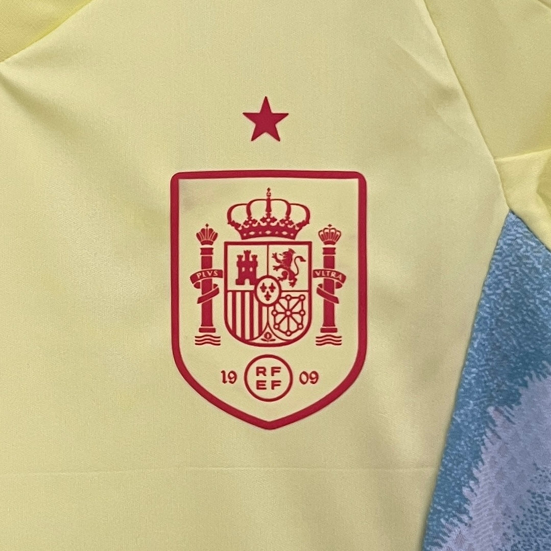 Spain 2024 away kids set