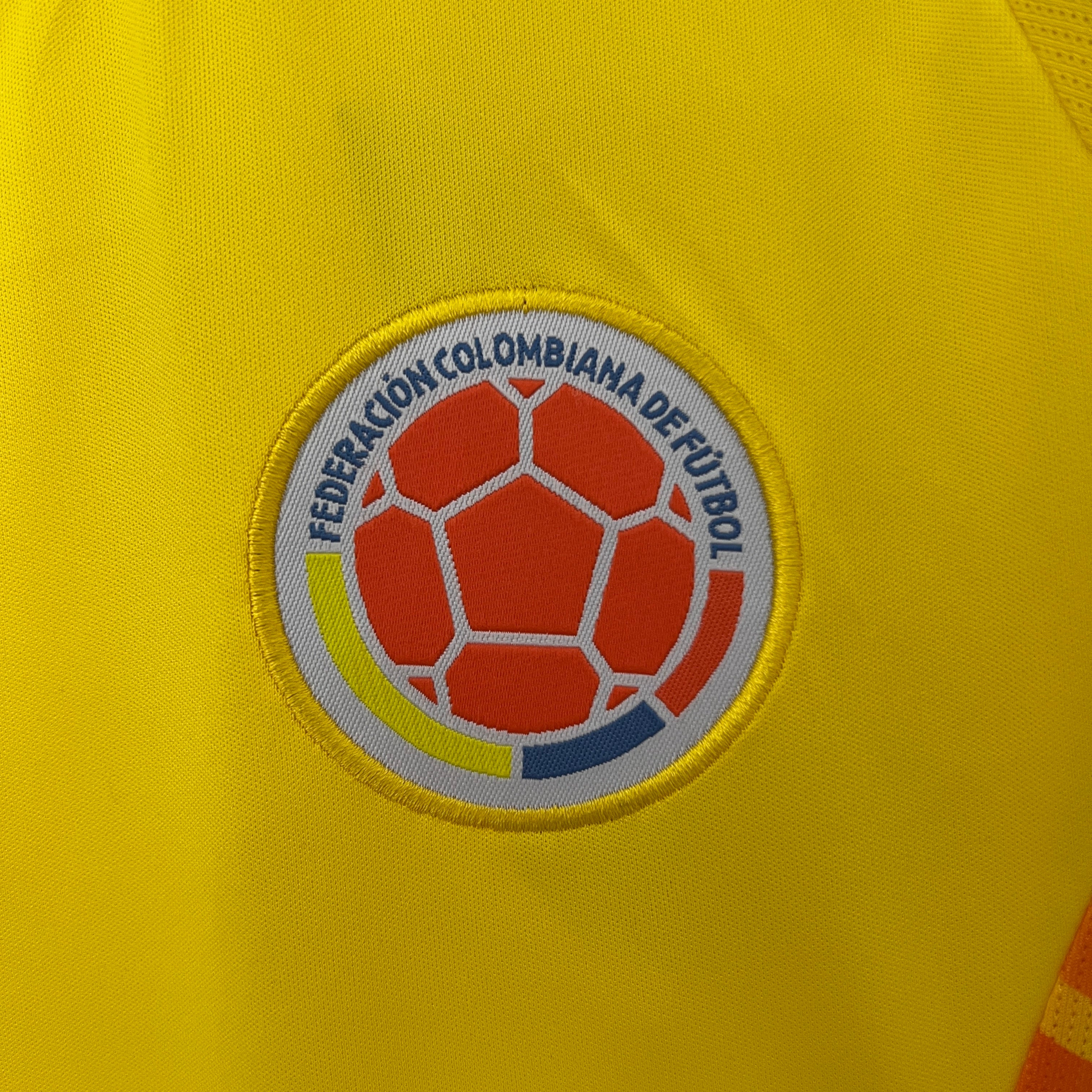 Columbia home jersey for women. Season 23/24