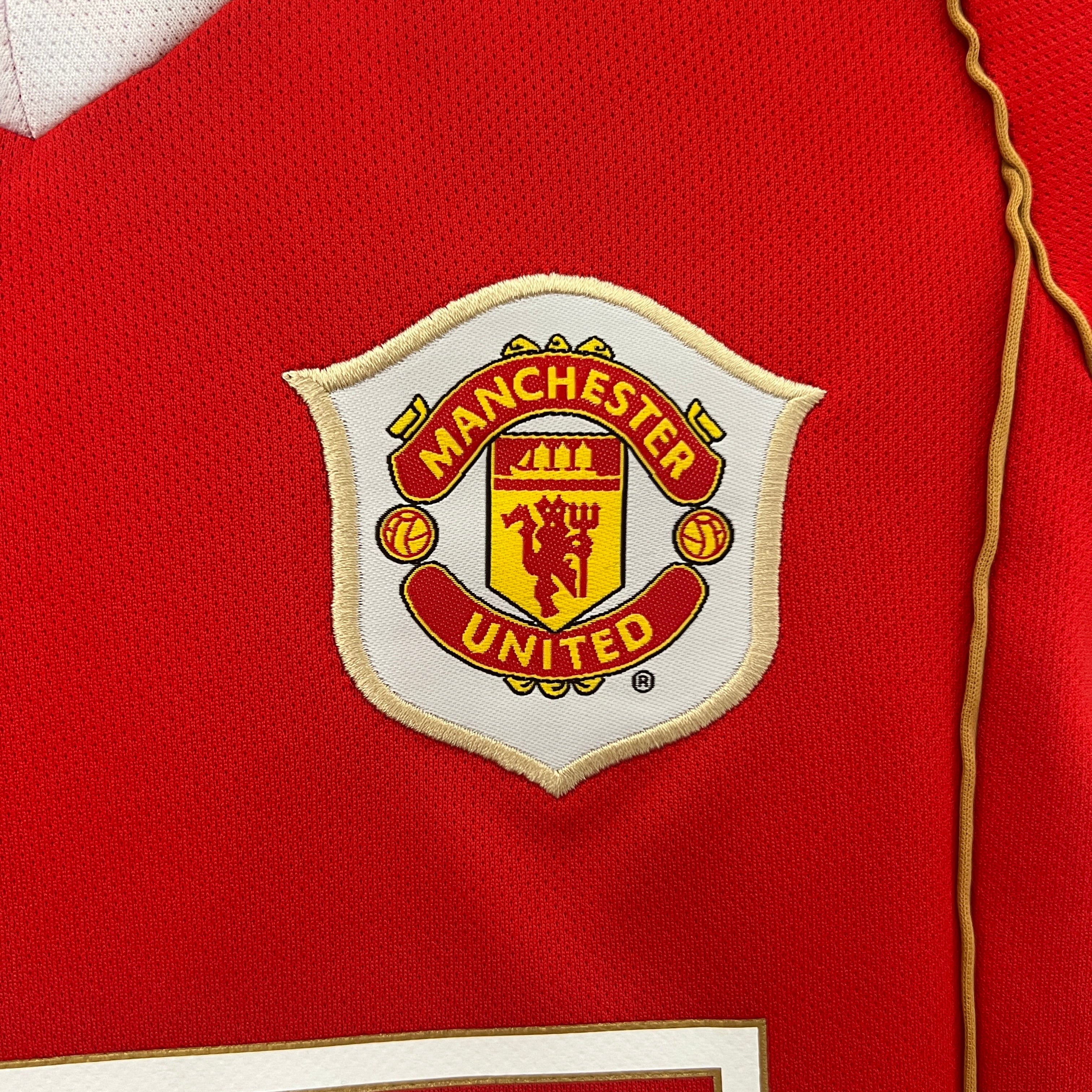 Manchester United home kids set. Season 06/07