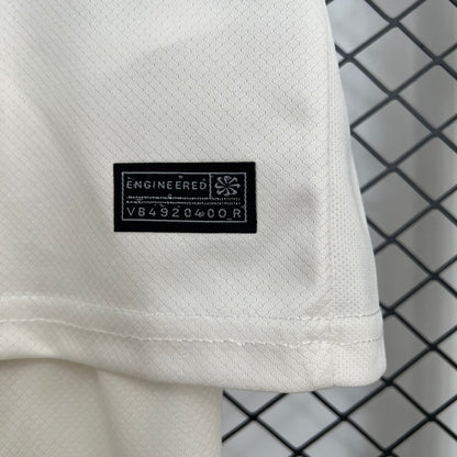 Chelsea away kids set. Season 25/26