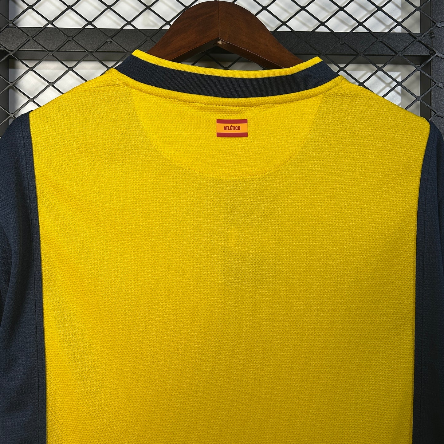 Atletico Madrid away jersey. Season 13/14