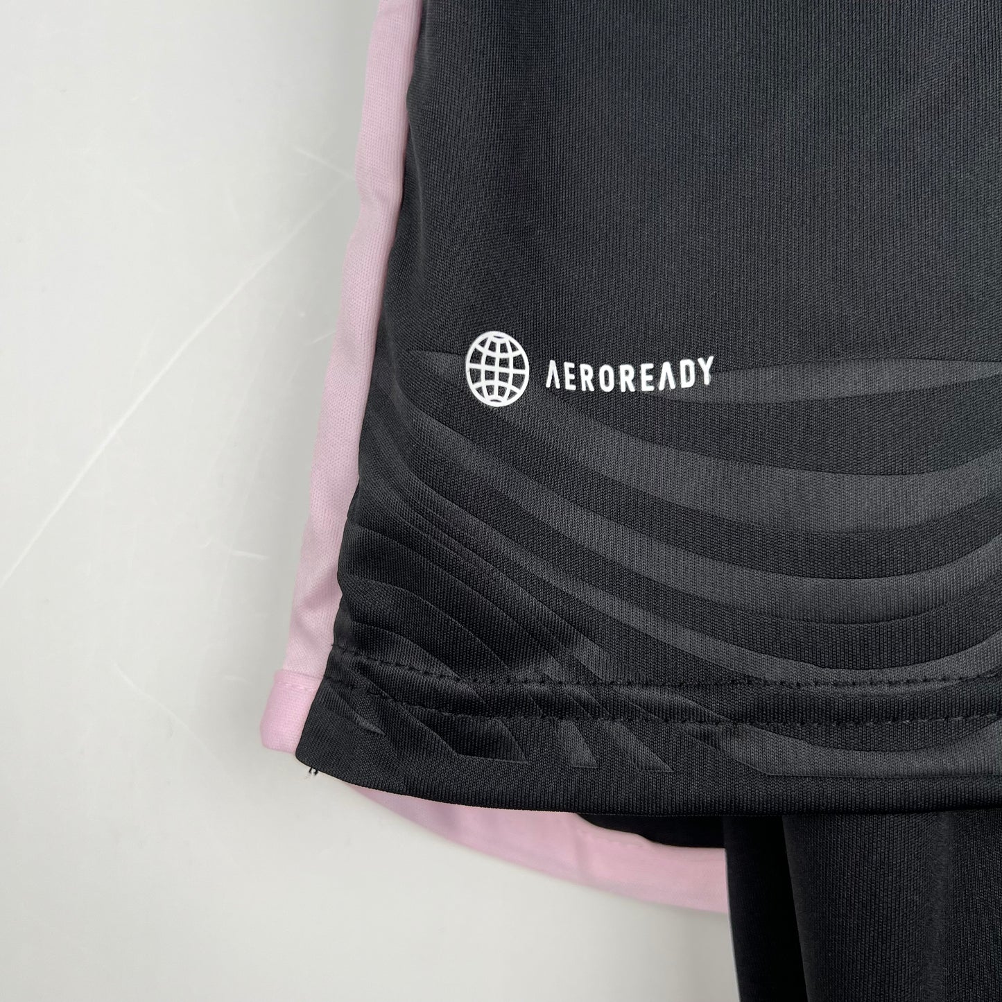 Inter Miami away kids set. Season 23/24