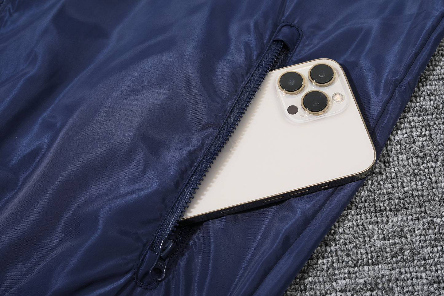 Barcelona Windbreaker