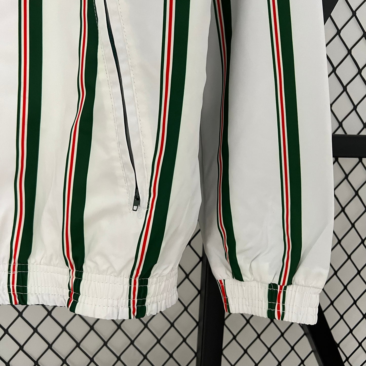 Barcelona double-sided Windbreaker