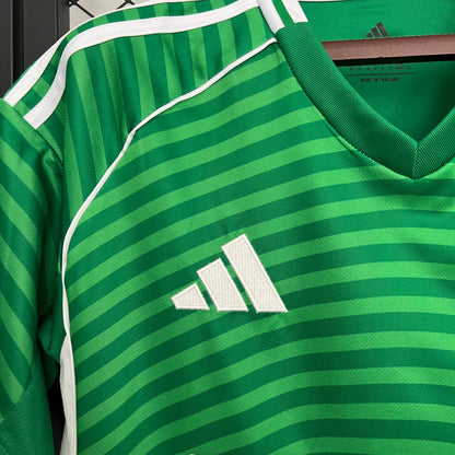 Newcastle away jersey. Season 25/26