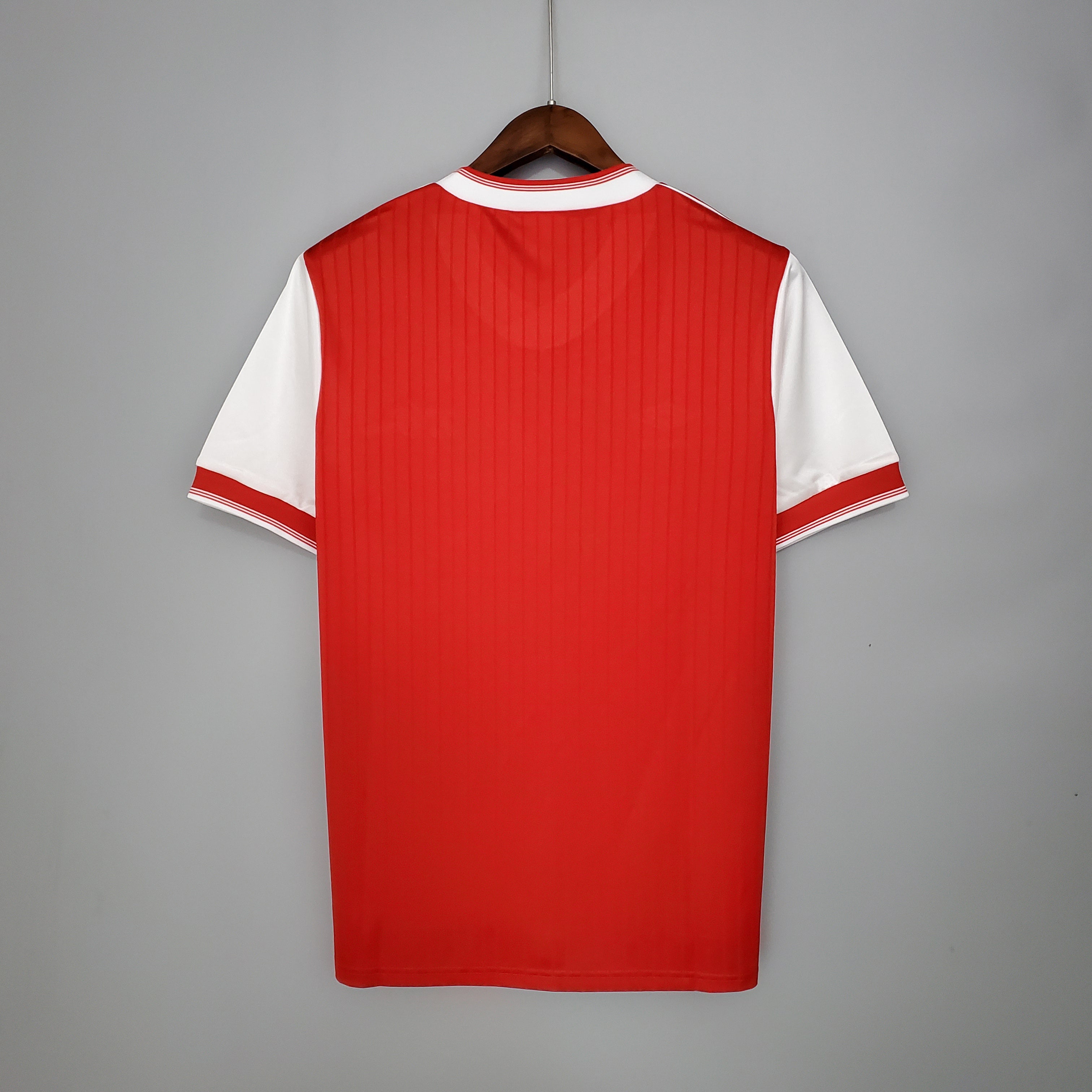 Arsenal home jersey. Season 83/84