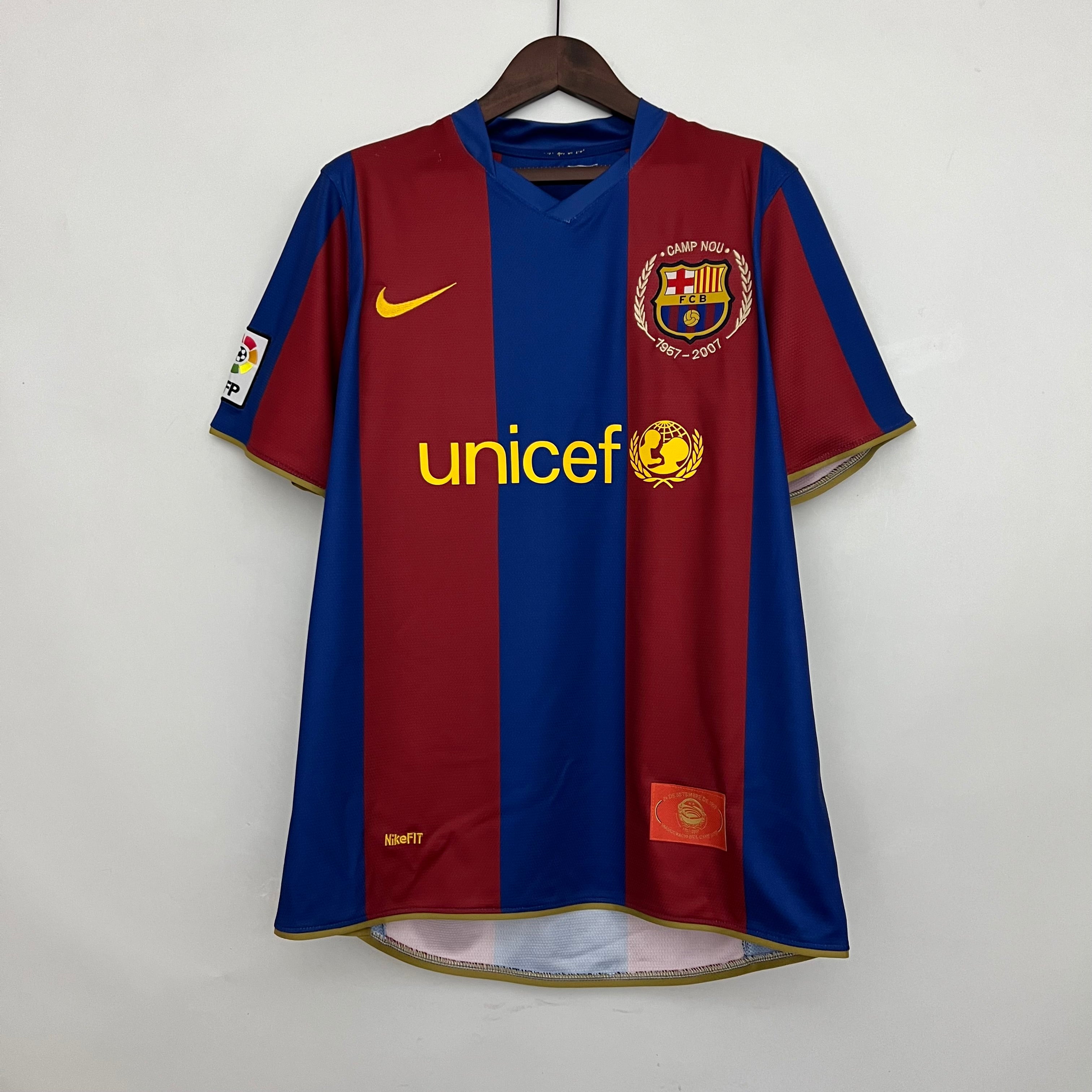 Barcelona home jersey. Season 07/08