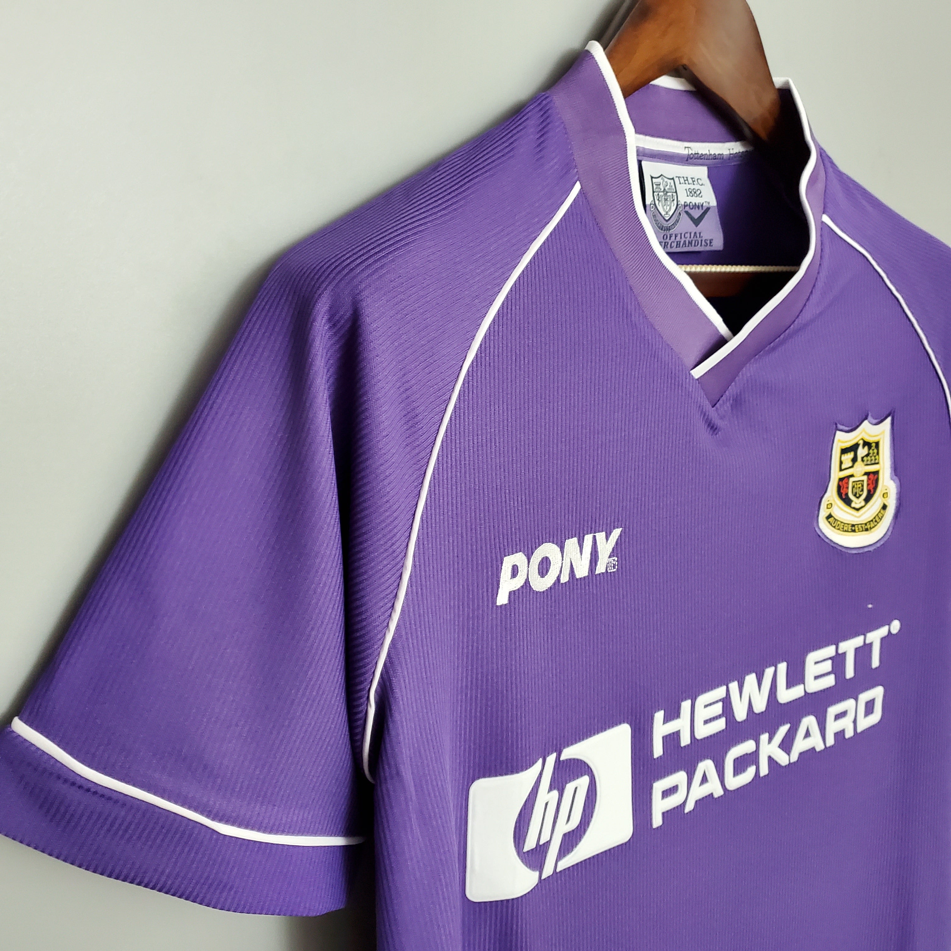 Tottenham Hotspur away jersey. Season 98/99
