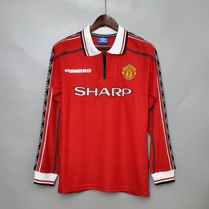 Manchester United Longsleeve home jersey. Season 98/99