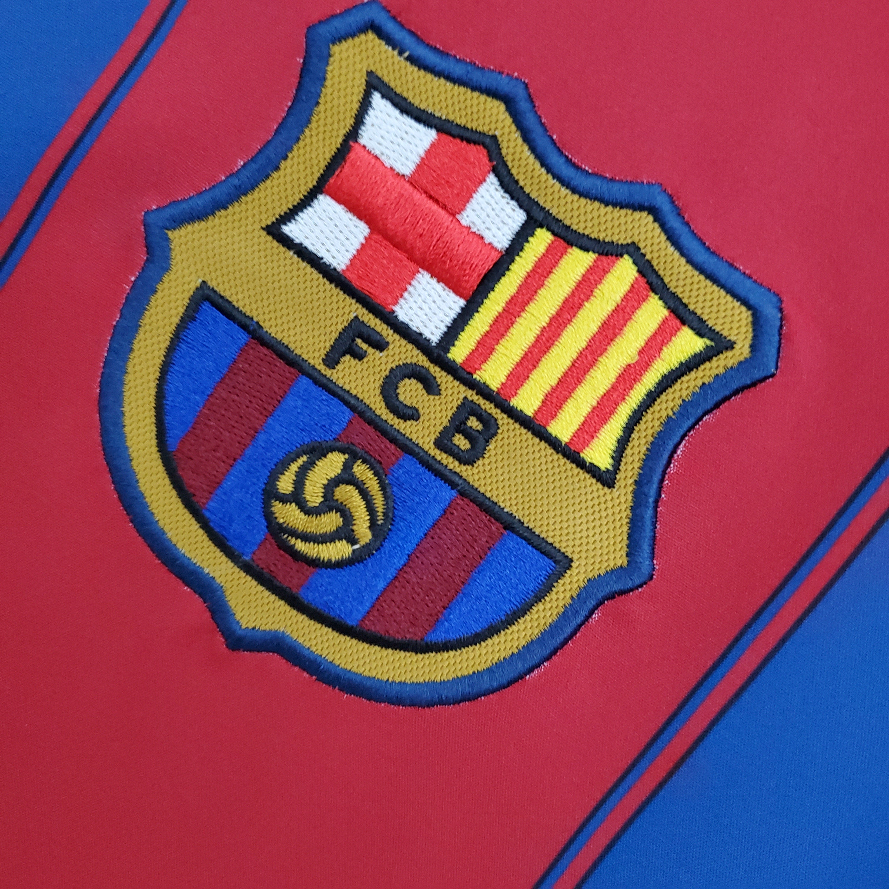 Barcelona home jersey. Season 03/04