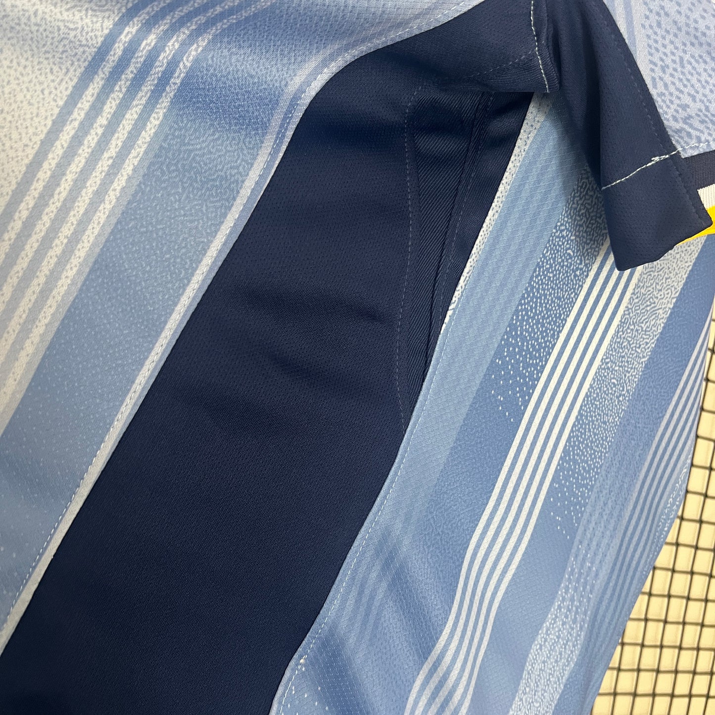 Tottenham Hotspur away jersey. Season 24/25