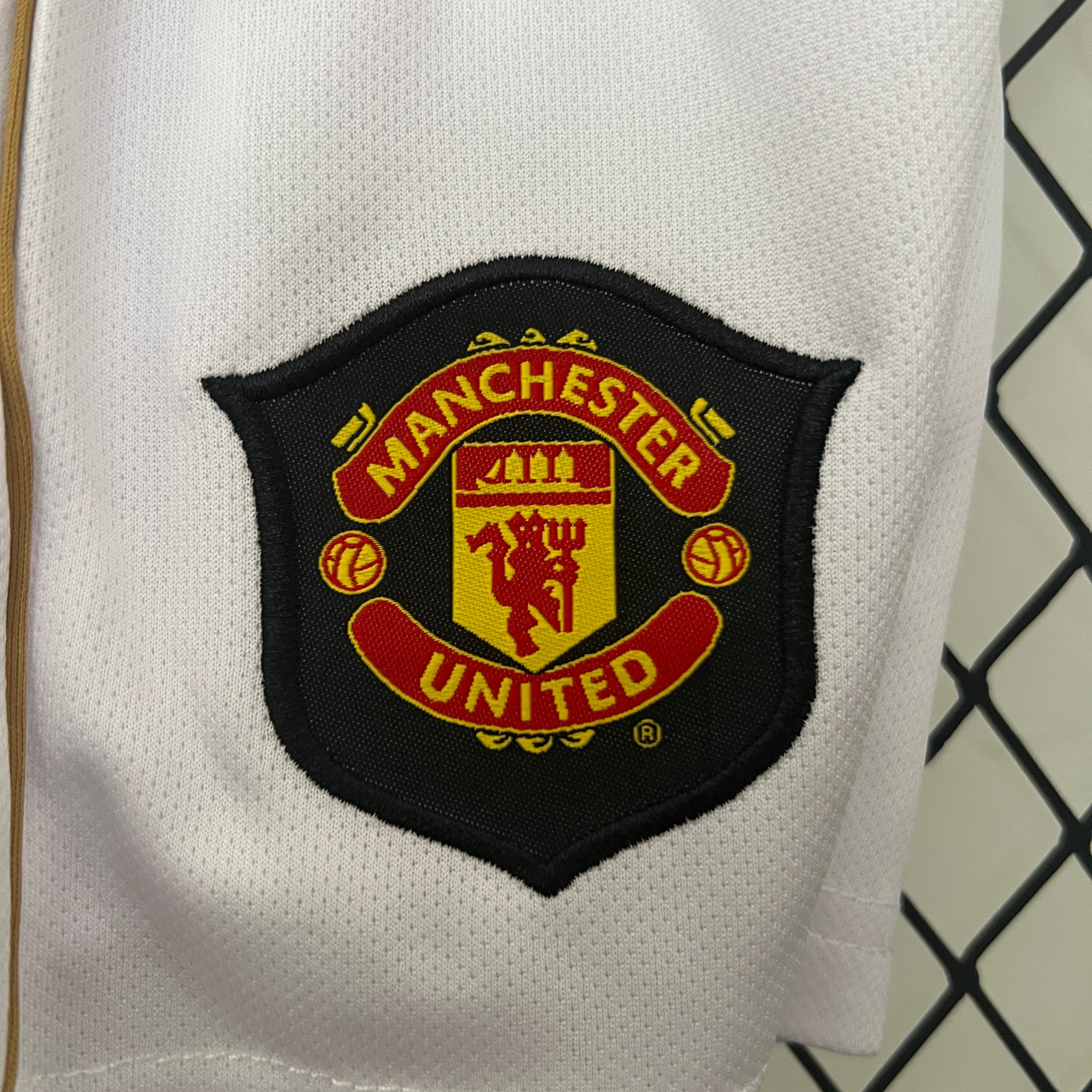 Manchester United home kids set. Season 06/07