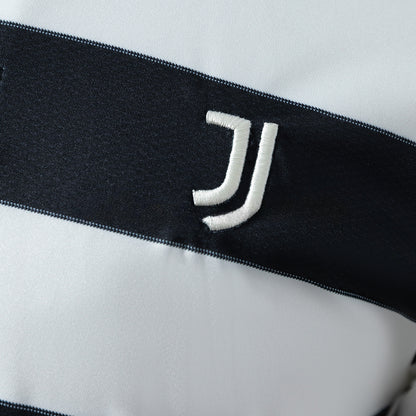 Juventus longsleeve fourth jersey. Season 25/26.