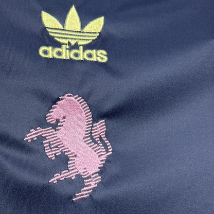 Juventus pre-match jersey. Season 24/25