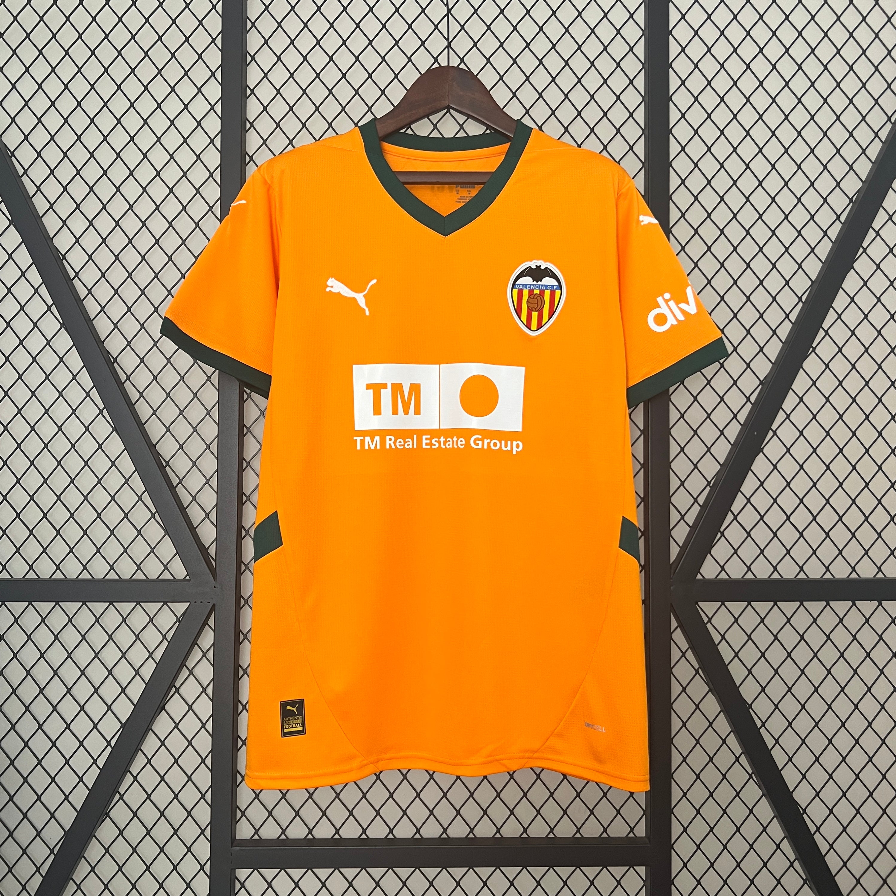 Valencia third jersey. Season 24/25
