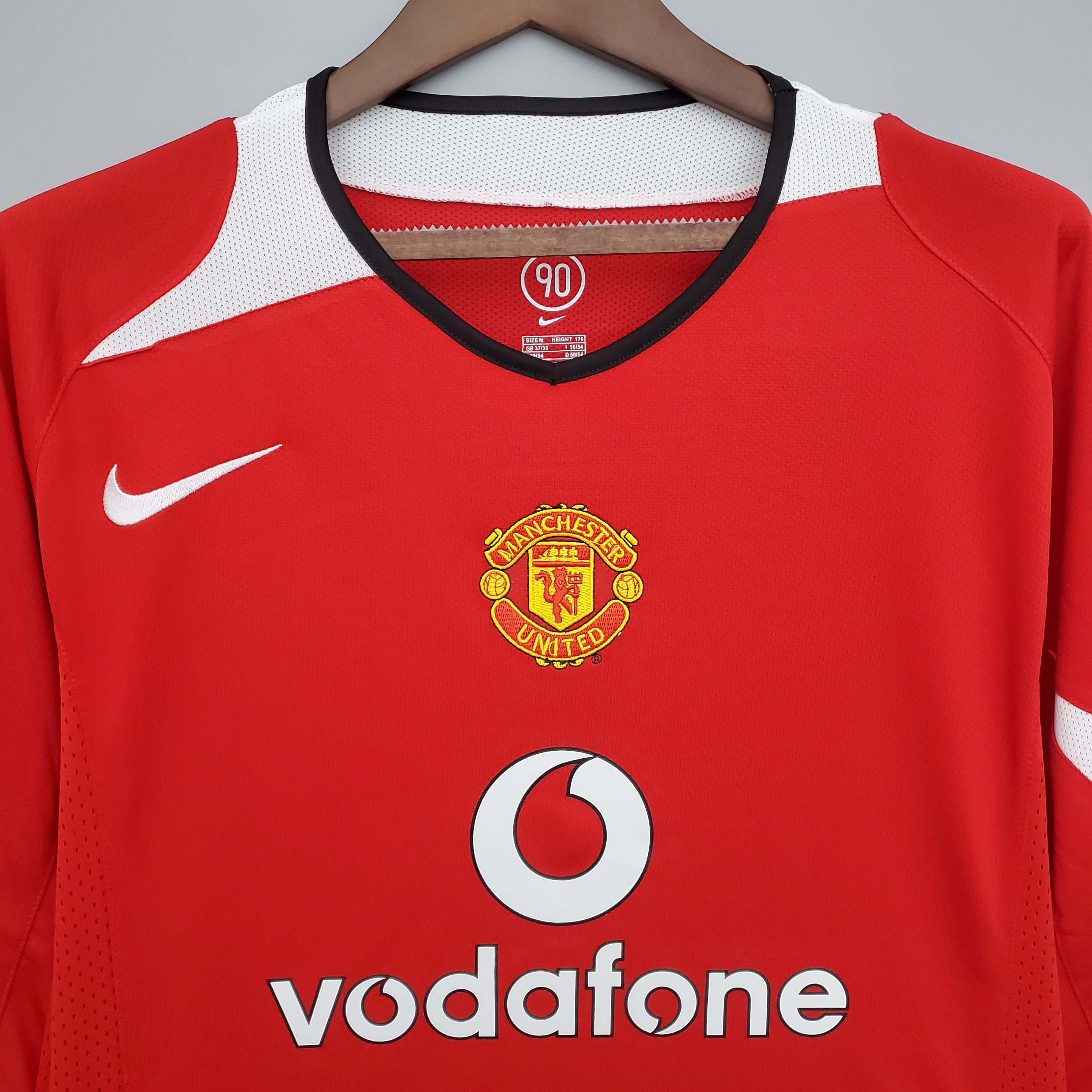 Manchester United longsleeve home jersey. Season 04/05