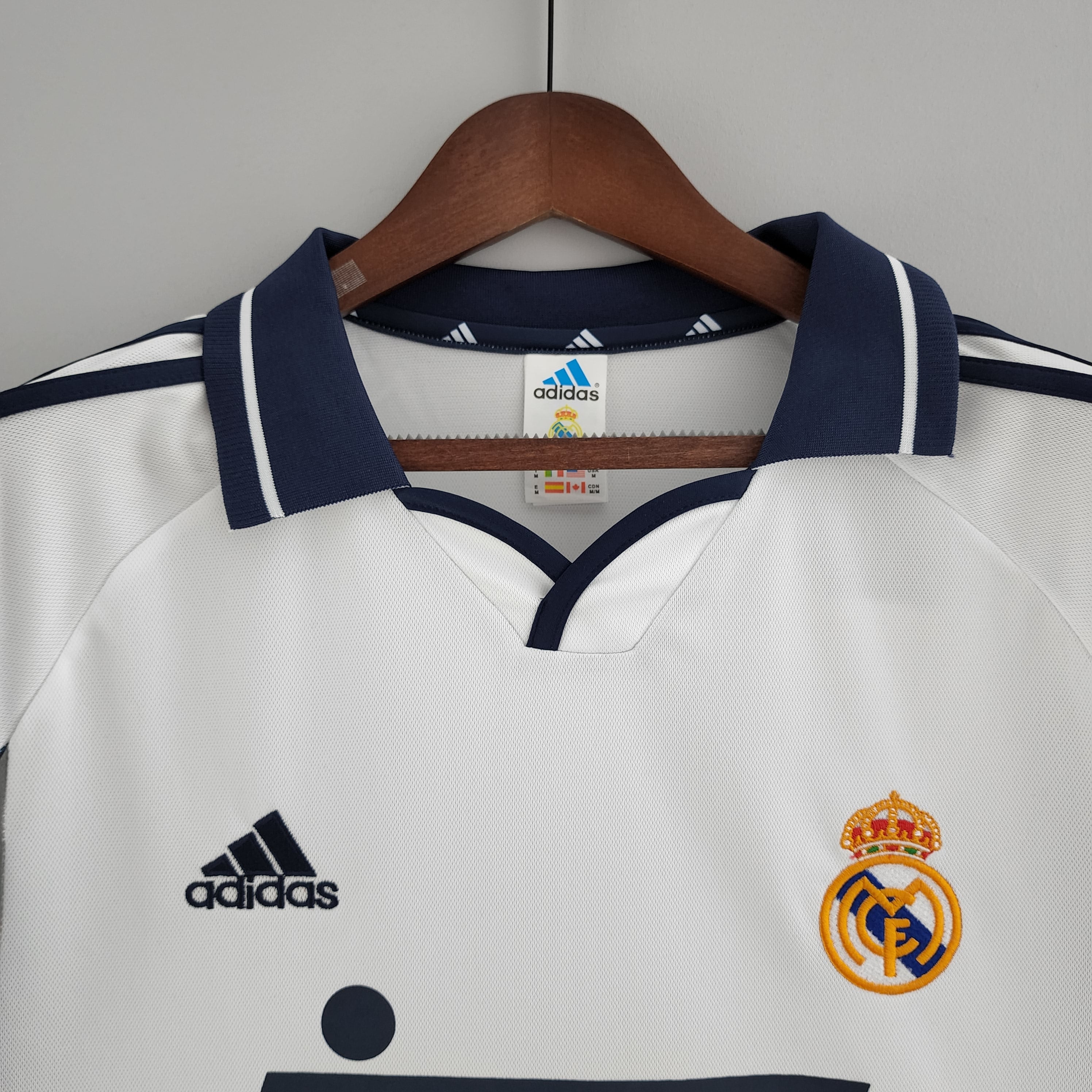 Real Madrid home jersey. Season 00/01