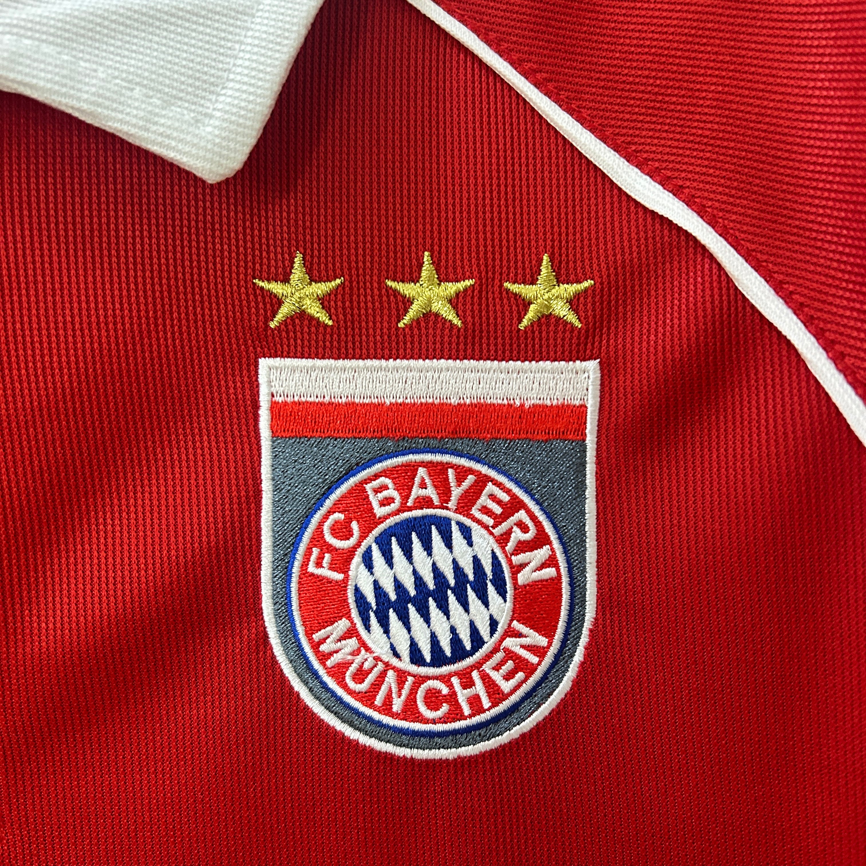 Bayern Munich home jersey. Season 05/06
