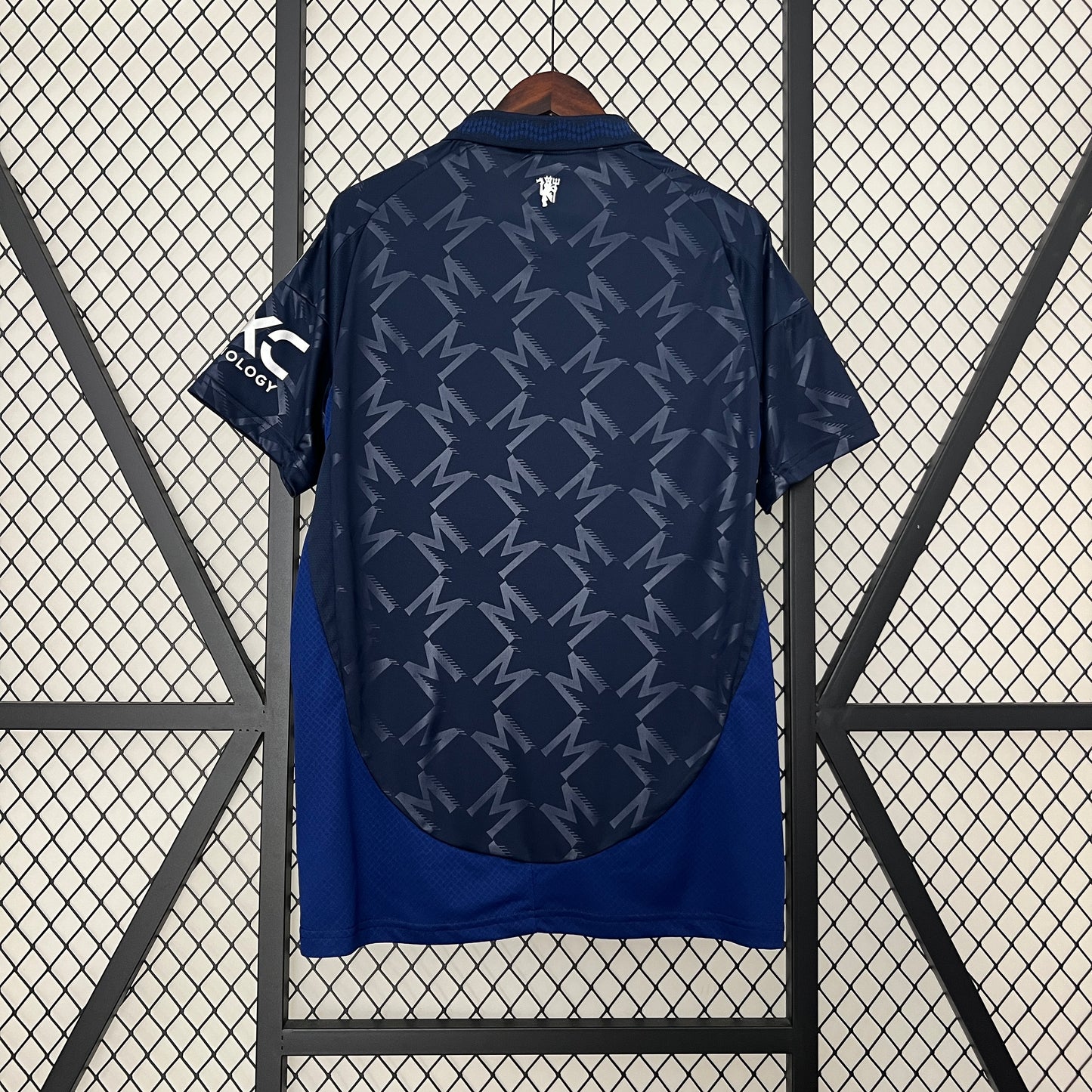 Manchester United away jersey. Season 24/25