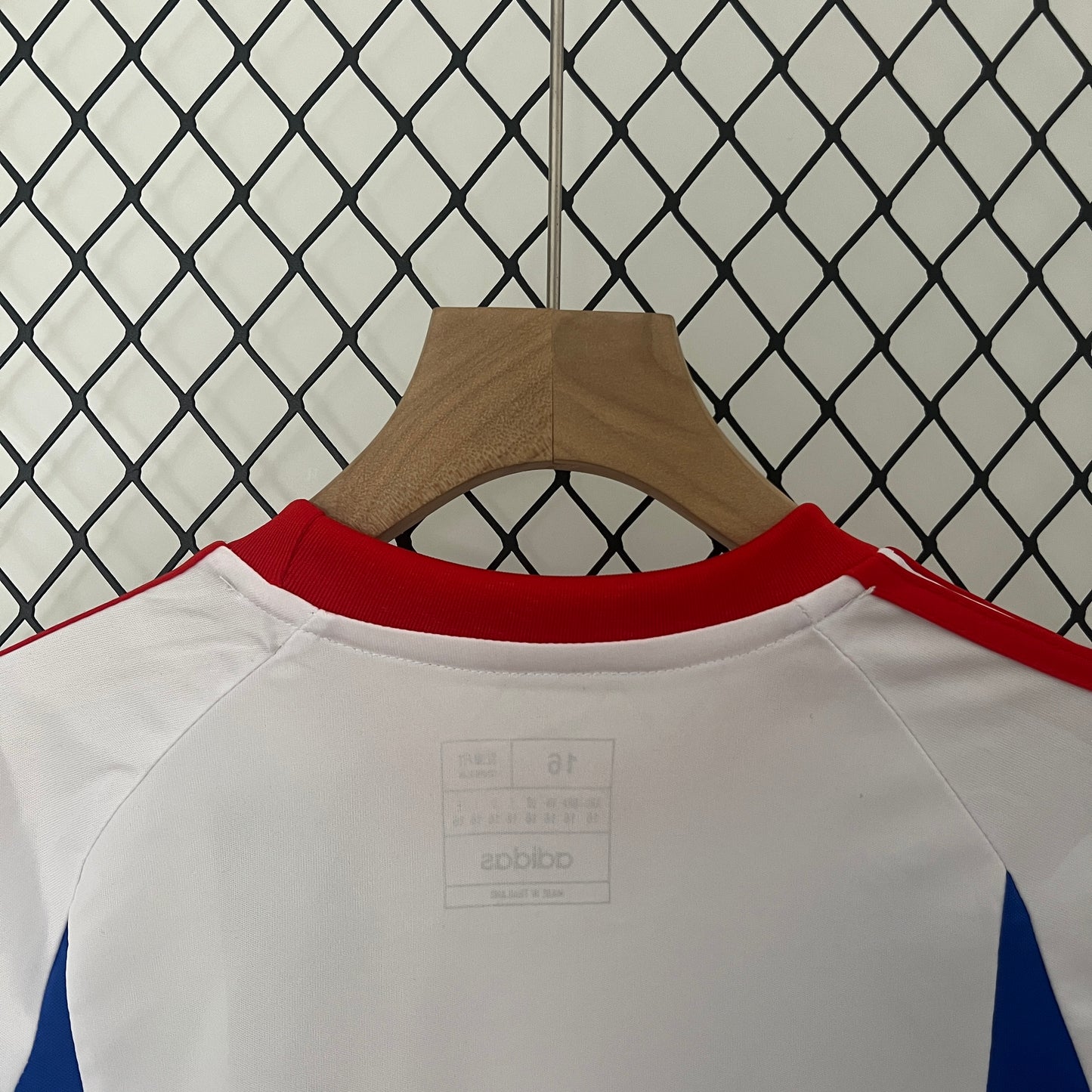 Venezuela 2024 away kids set.