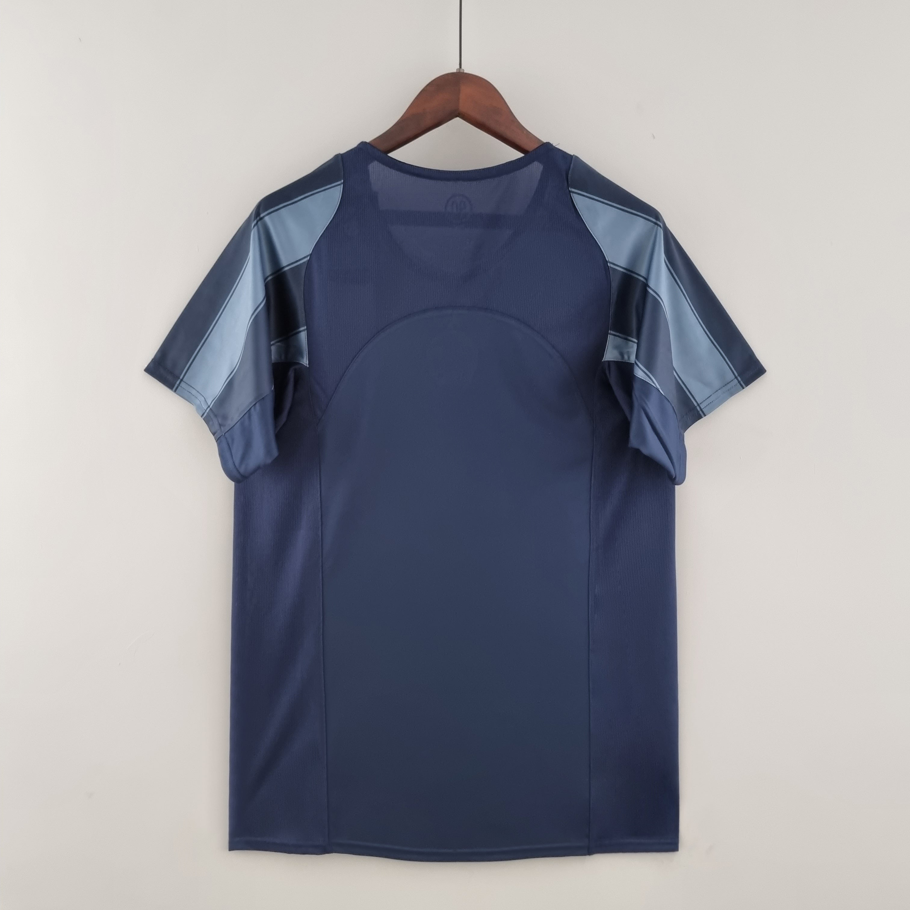 Inter third jersey. Season 04/05