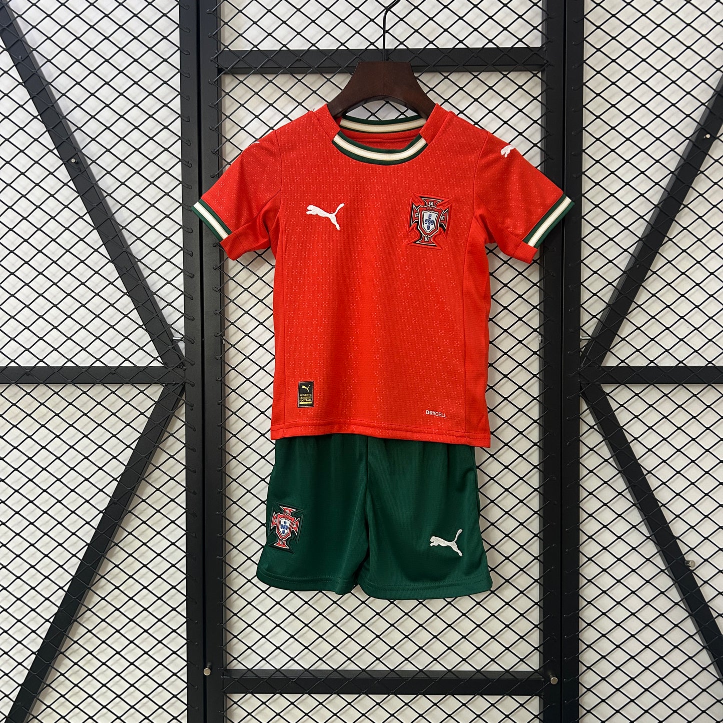 Portugal 2025 home kids set.