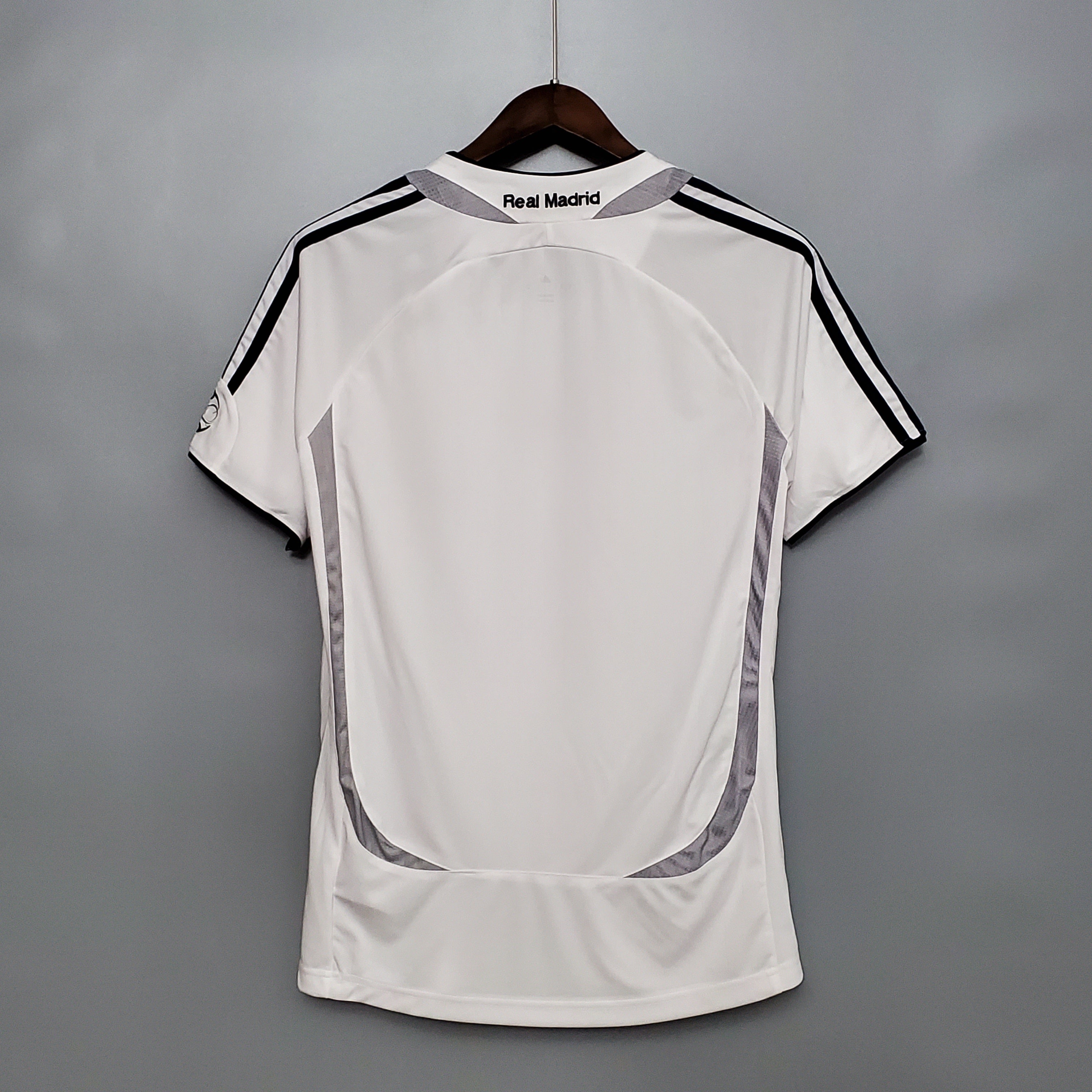 Real Madrid home jersey. Season 06/07