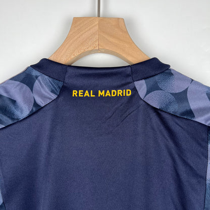 Real Madrid third kids set. Season 23/24