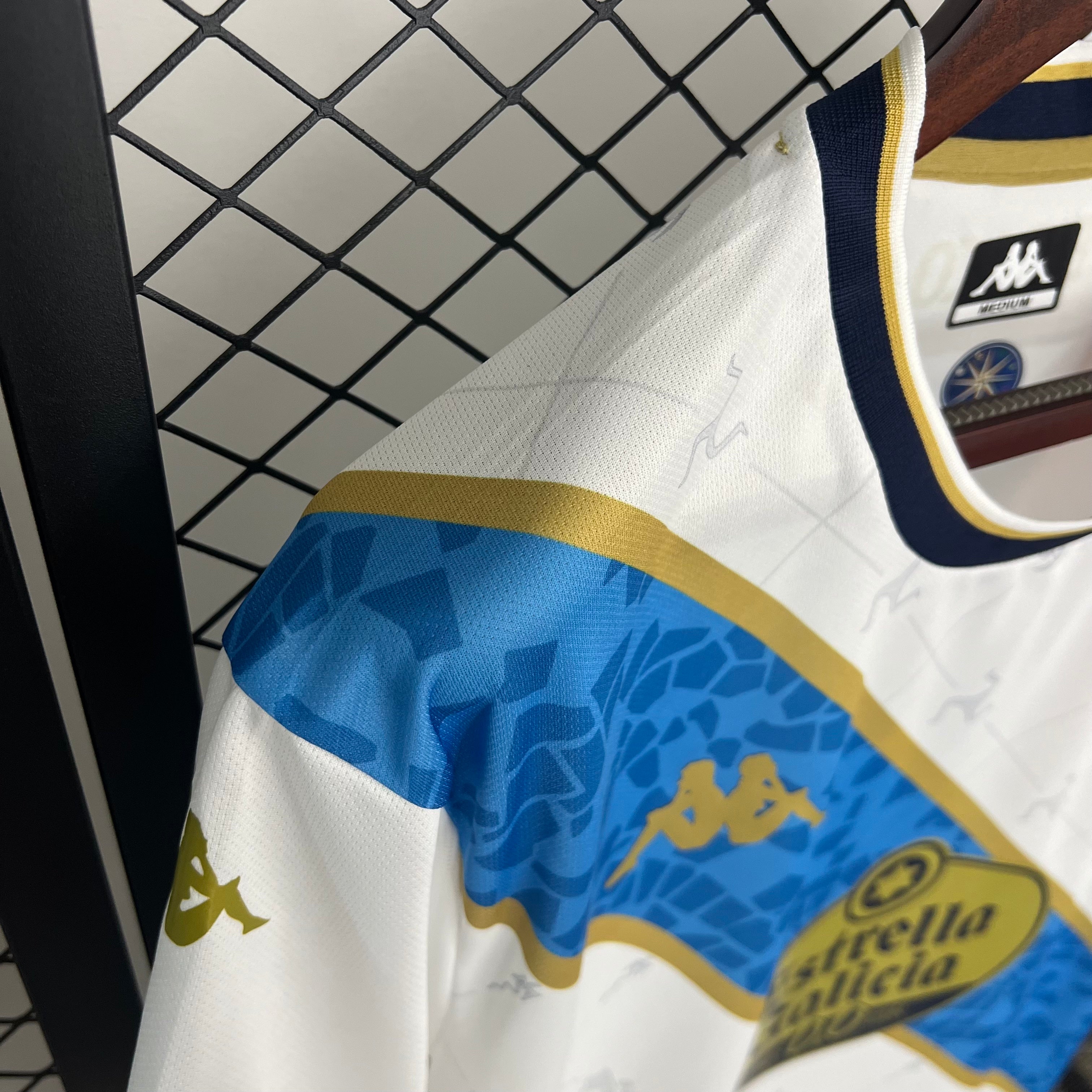 Deportivo La Coruna third jersey. Season 25/26