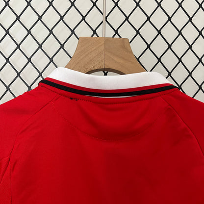 Manchester United UCL 1999 Final home kids set.