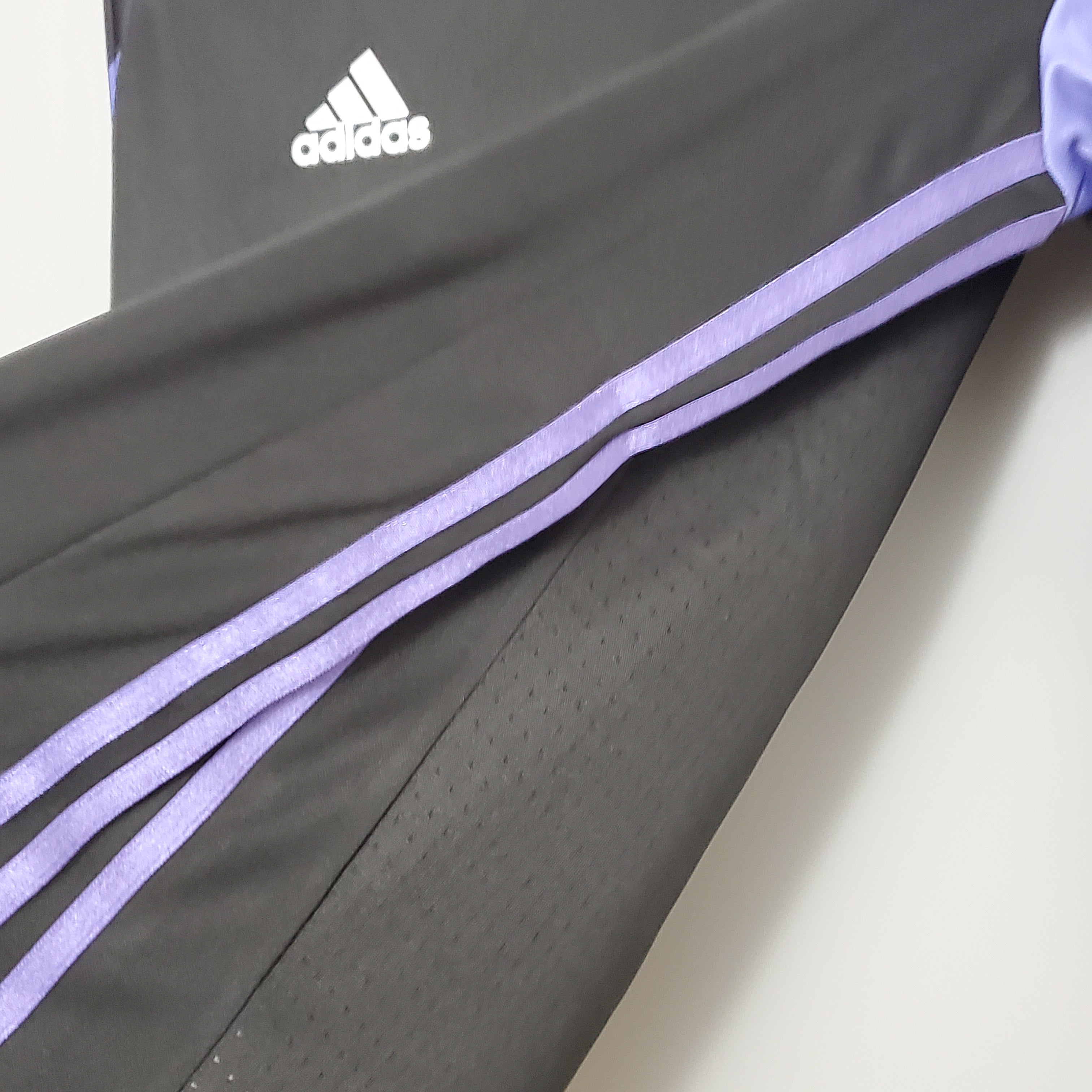 Real Madrid longsleeve away jersey. Season 16/17