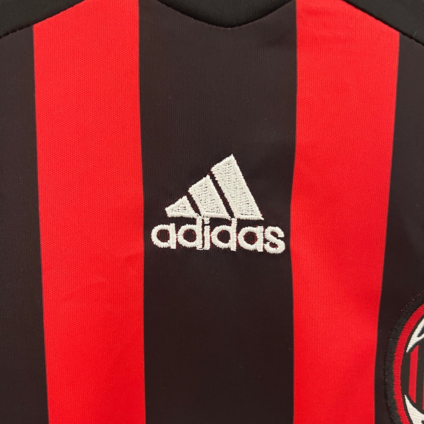 AC Milan home kids set. Season 06/07