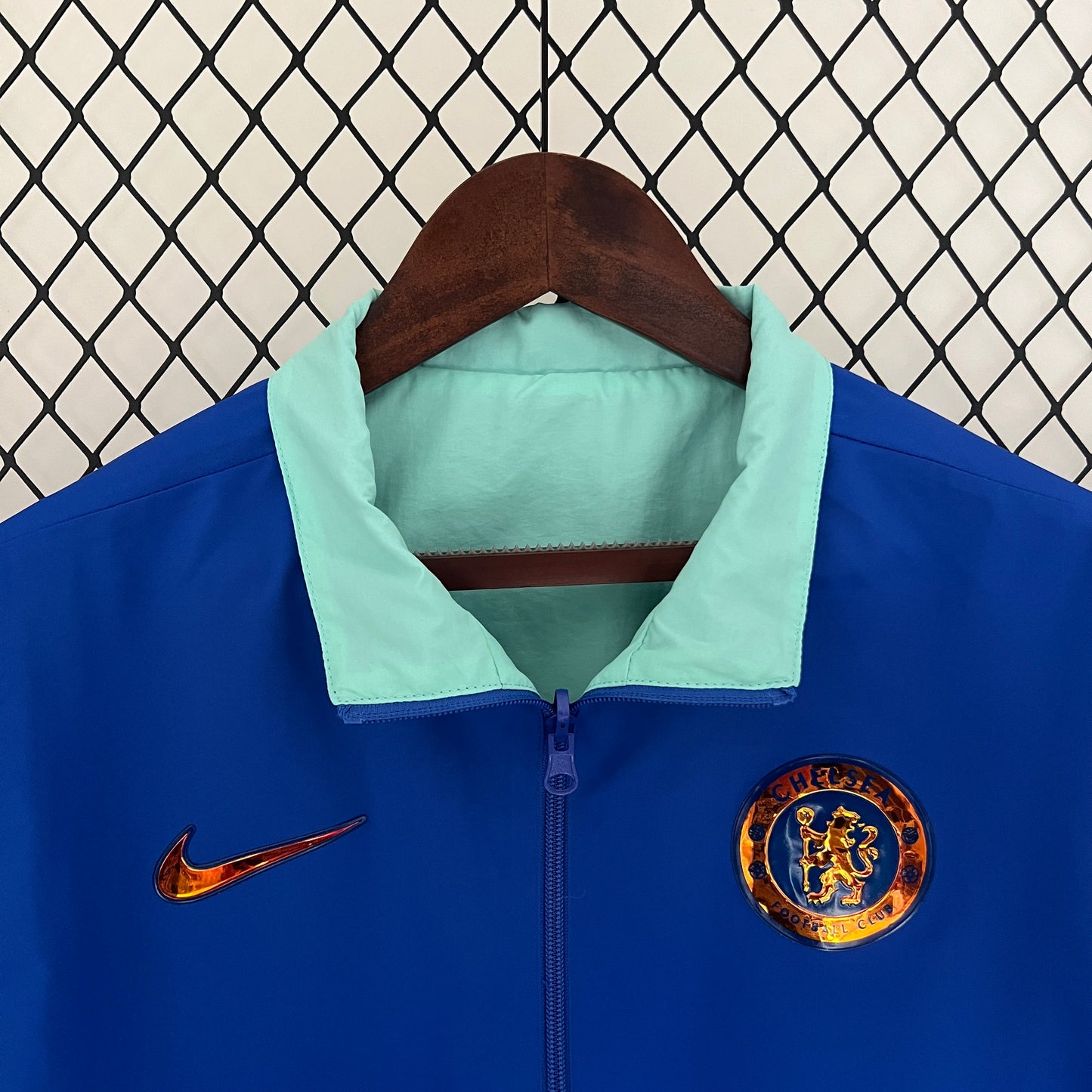 Chelsea double-sided Windbreaker