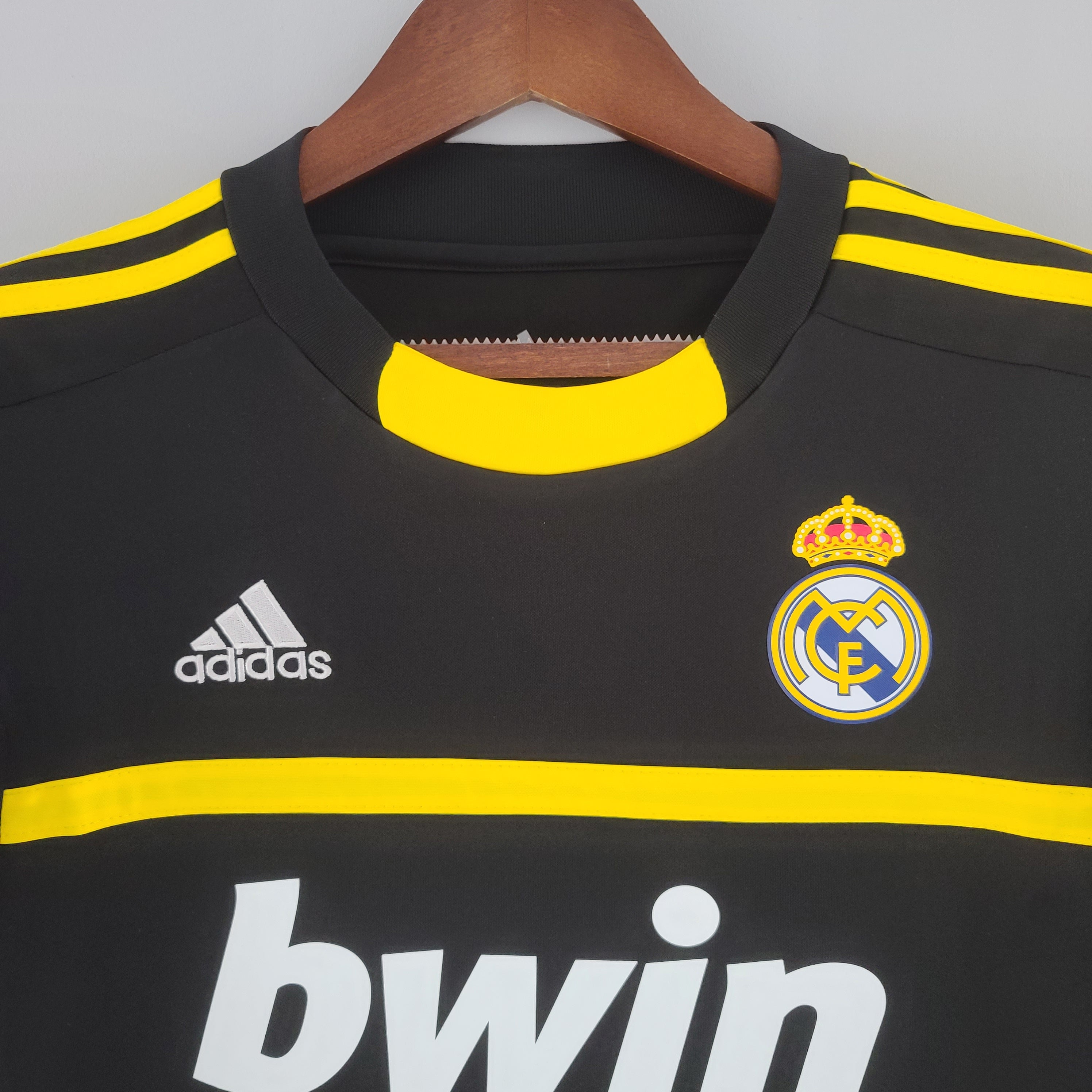 Real Madrid goalkeeper jersey. Season 11/12