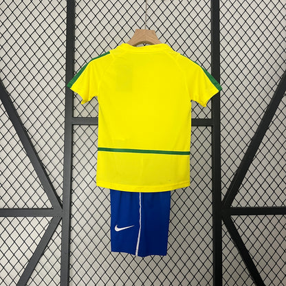 Brazil home kids set. Season 01/02