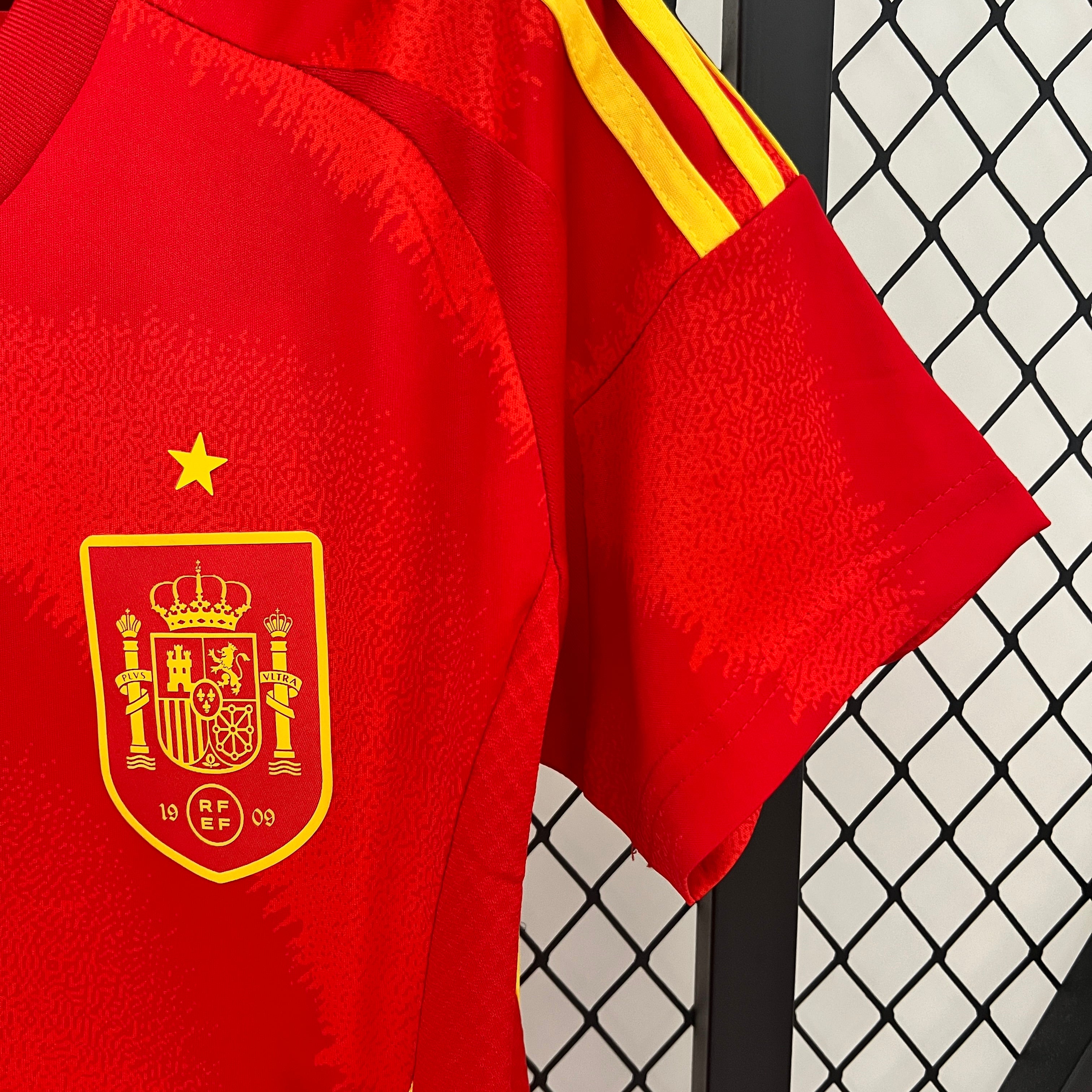 Spain home jersey for women. Season 23/24