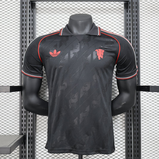 Manchester United Special Edition polo jersey. Season 24/25