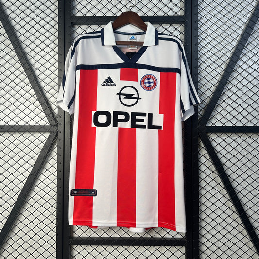 Bayern Munich away jersey. Season 00/02