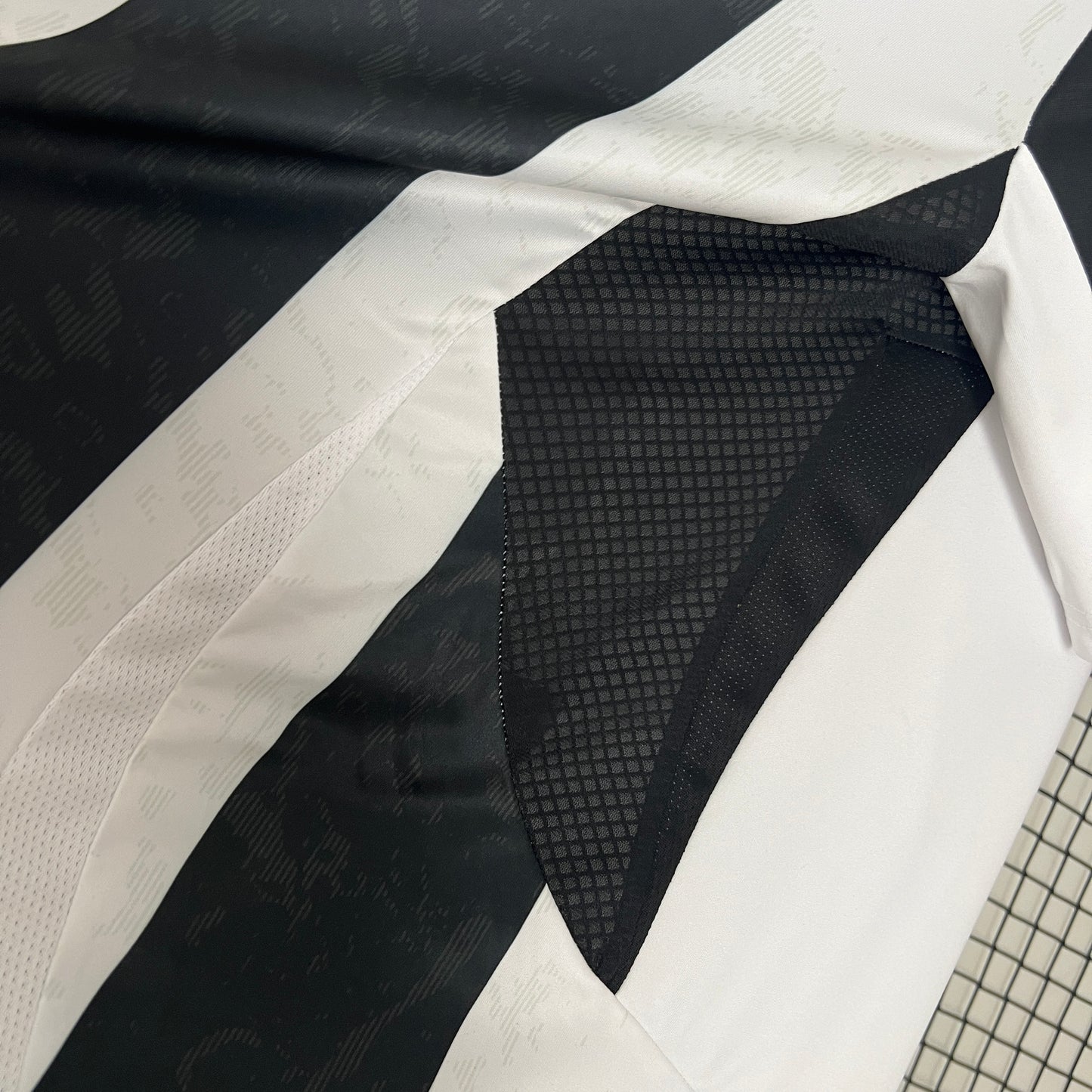 Juventus home jersey. Season 24/25