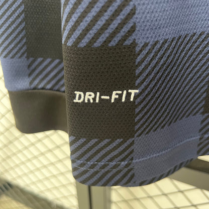 Manchester United longsleeve away jersey. Season 13/14