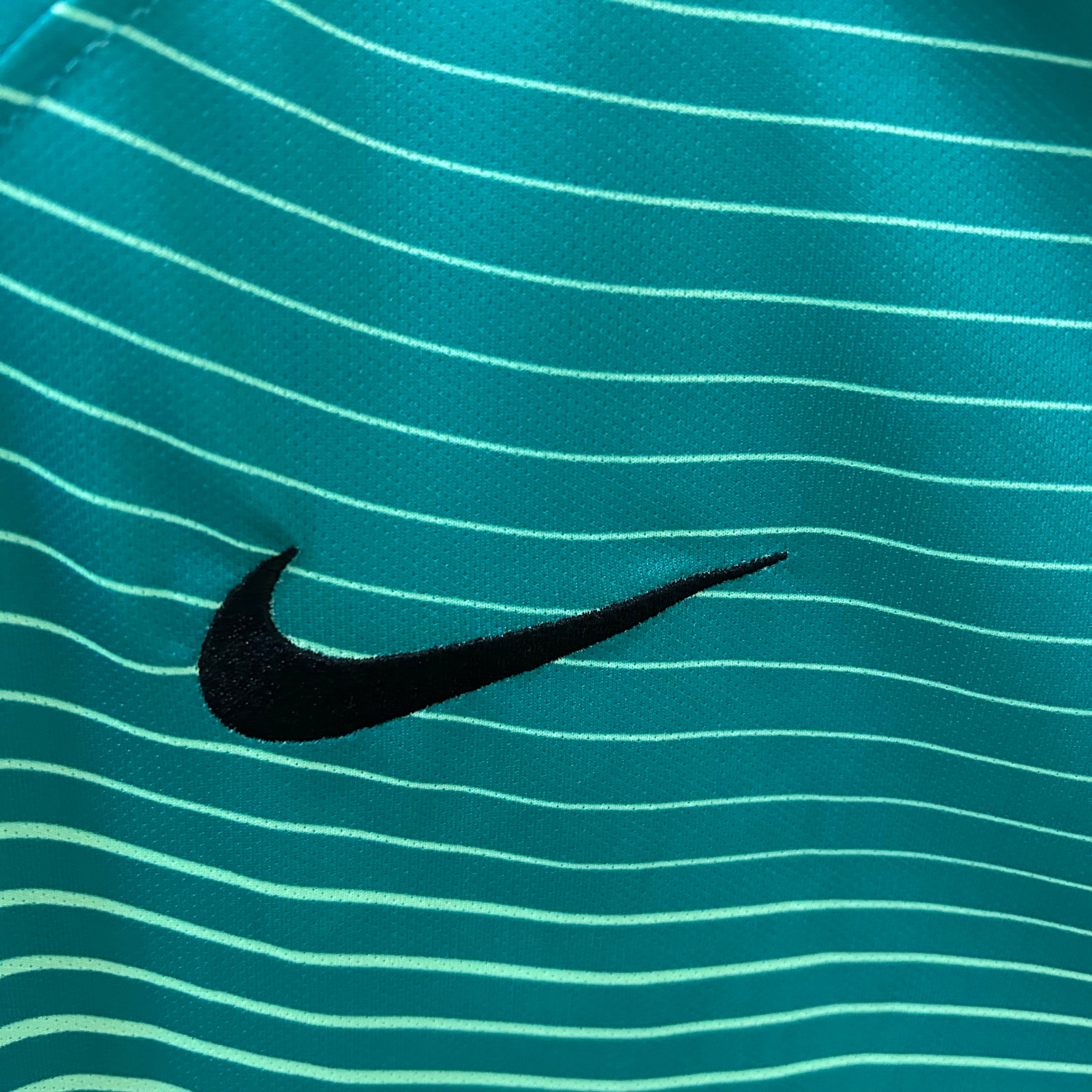 Barcelona third jersey. Season 16/17