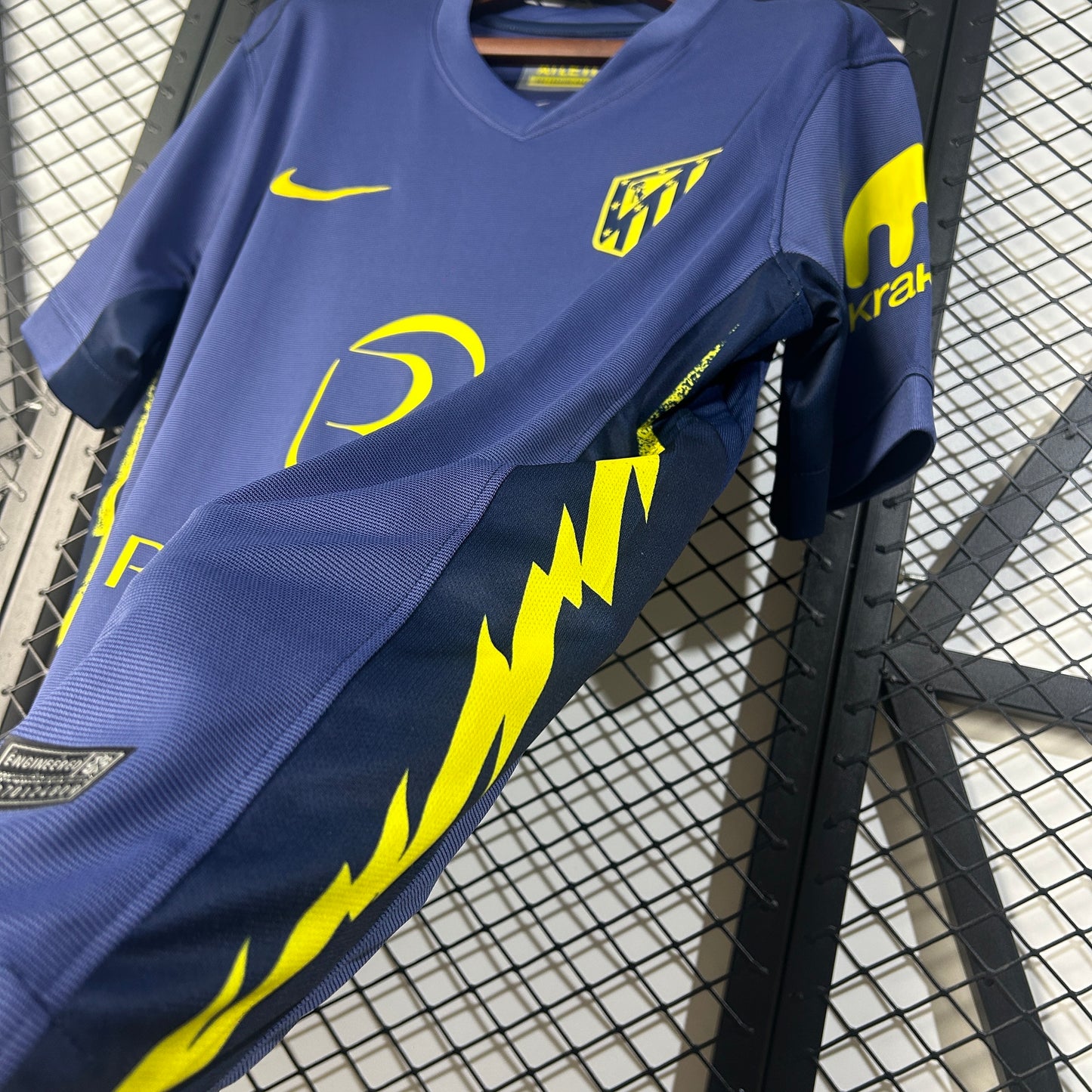 Atletico Madrid away jersey. Season 25/26