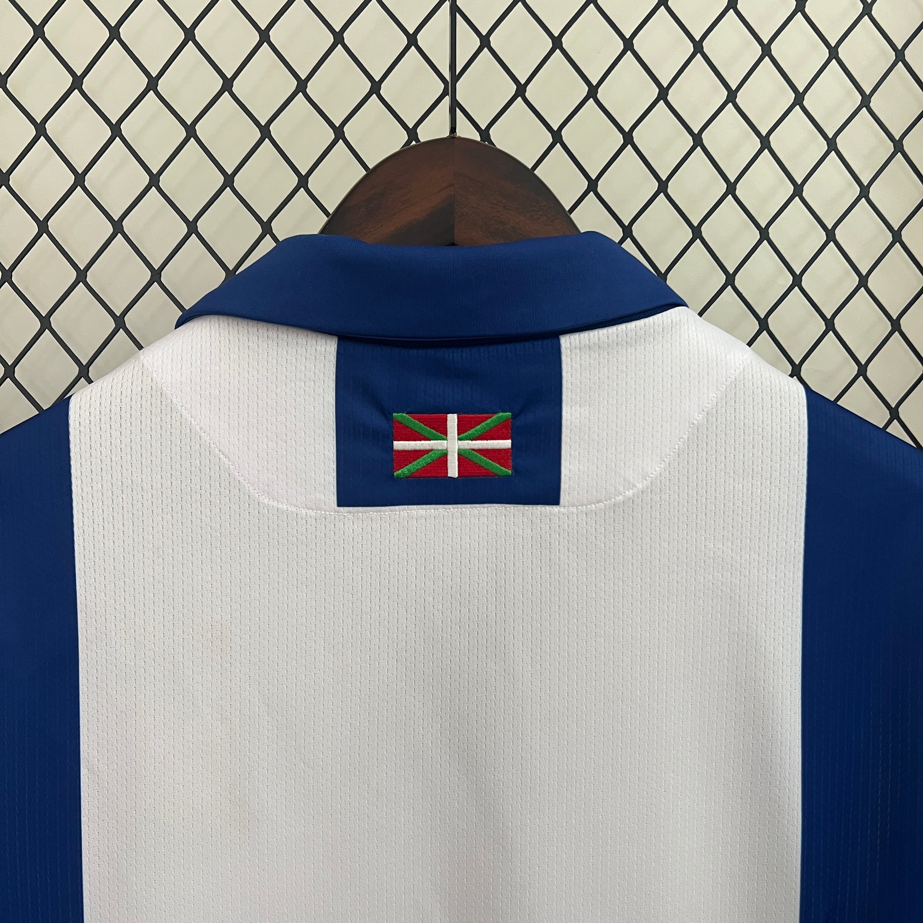 Real Sociedad home jersey. Season 24/25