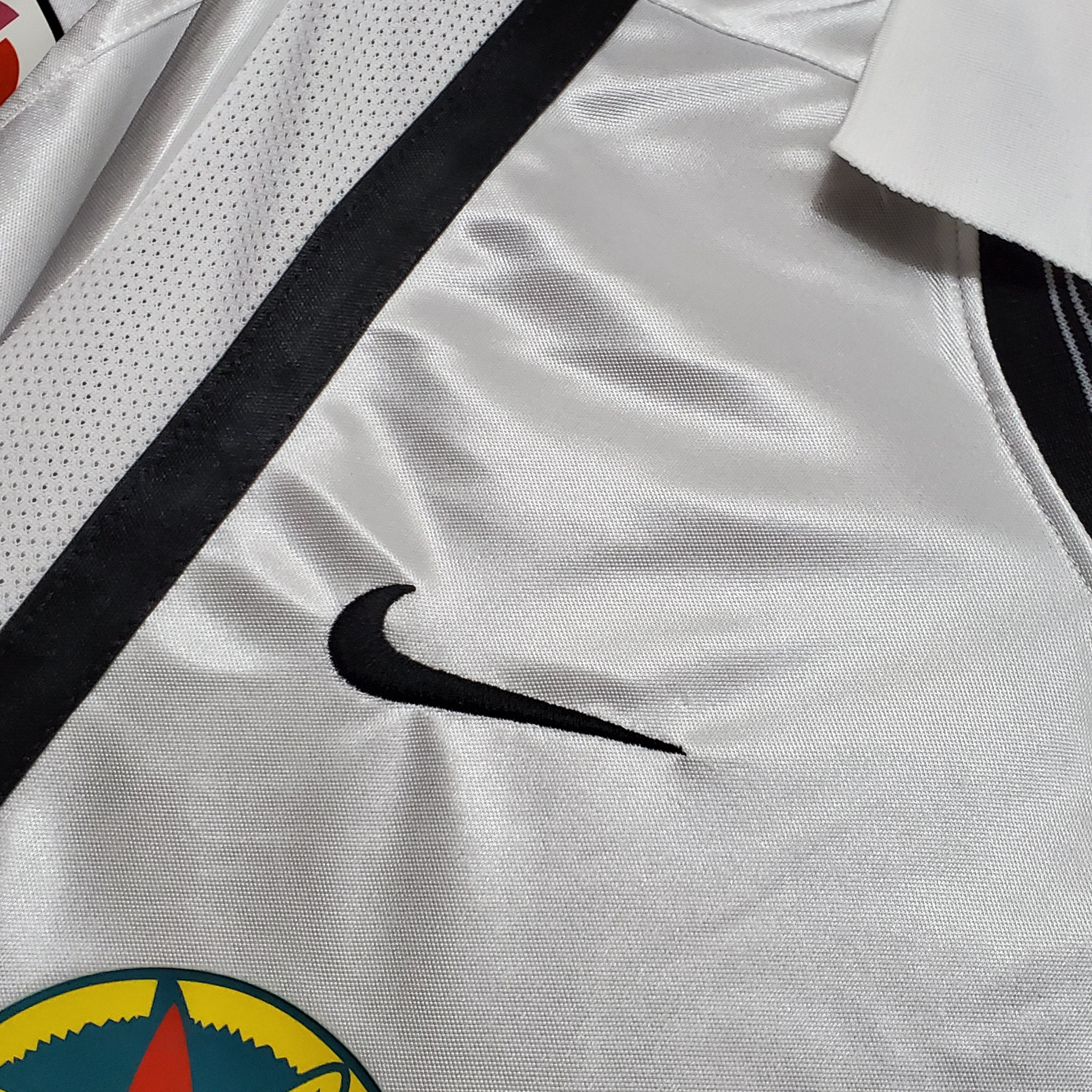Valencia home jersey. Season 01/02