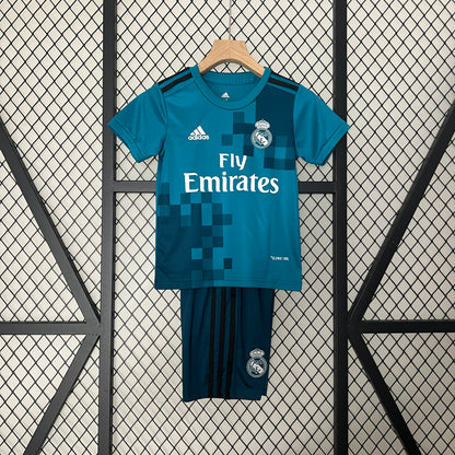 Real Madrid third kids set. Season 17/18